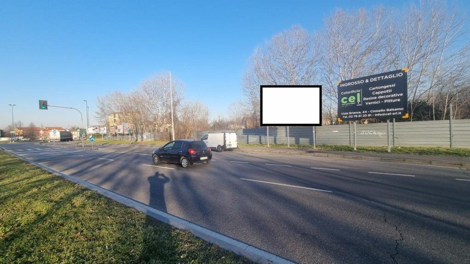 Impianto 6 X 3 a Sesto San Giovanni, in zona Karma Pizza