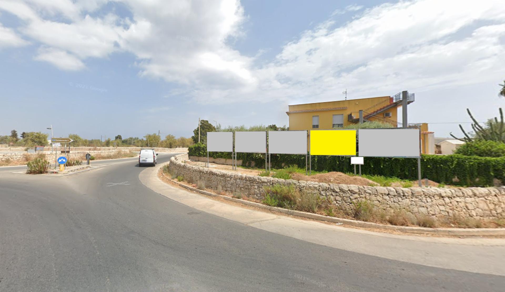 Impianto POSTER a Noto, in zona Bar La Rotatoria