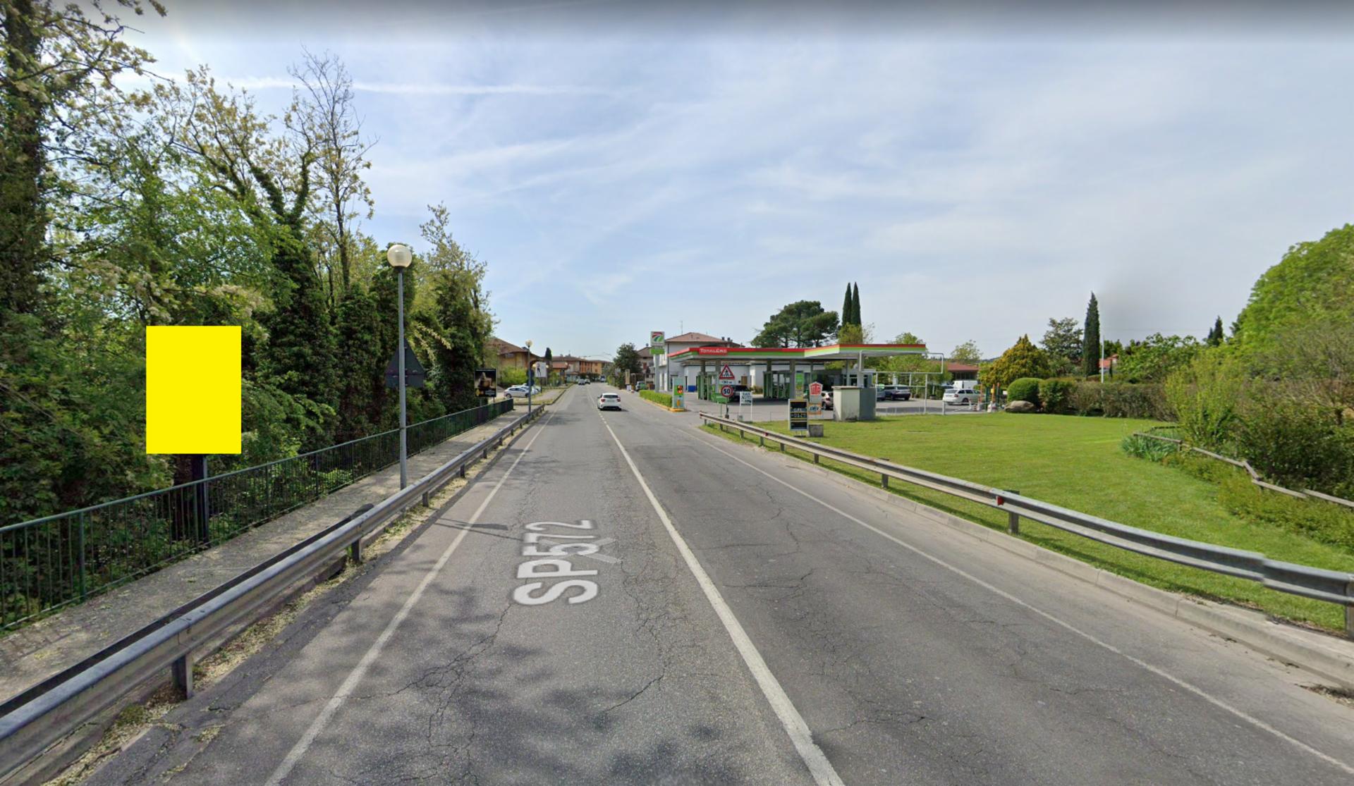 Impianto CARTELLONISTICA a Manerba del Garda, in zona Non solo capelli