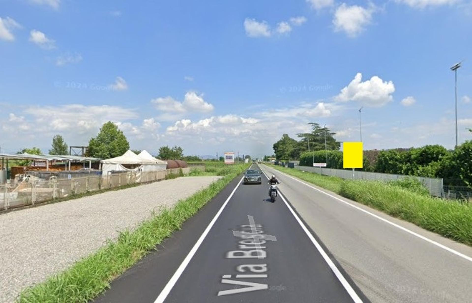 Impianto a EX S.S. 11 kM. 198+442/dx  Antegnate
