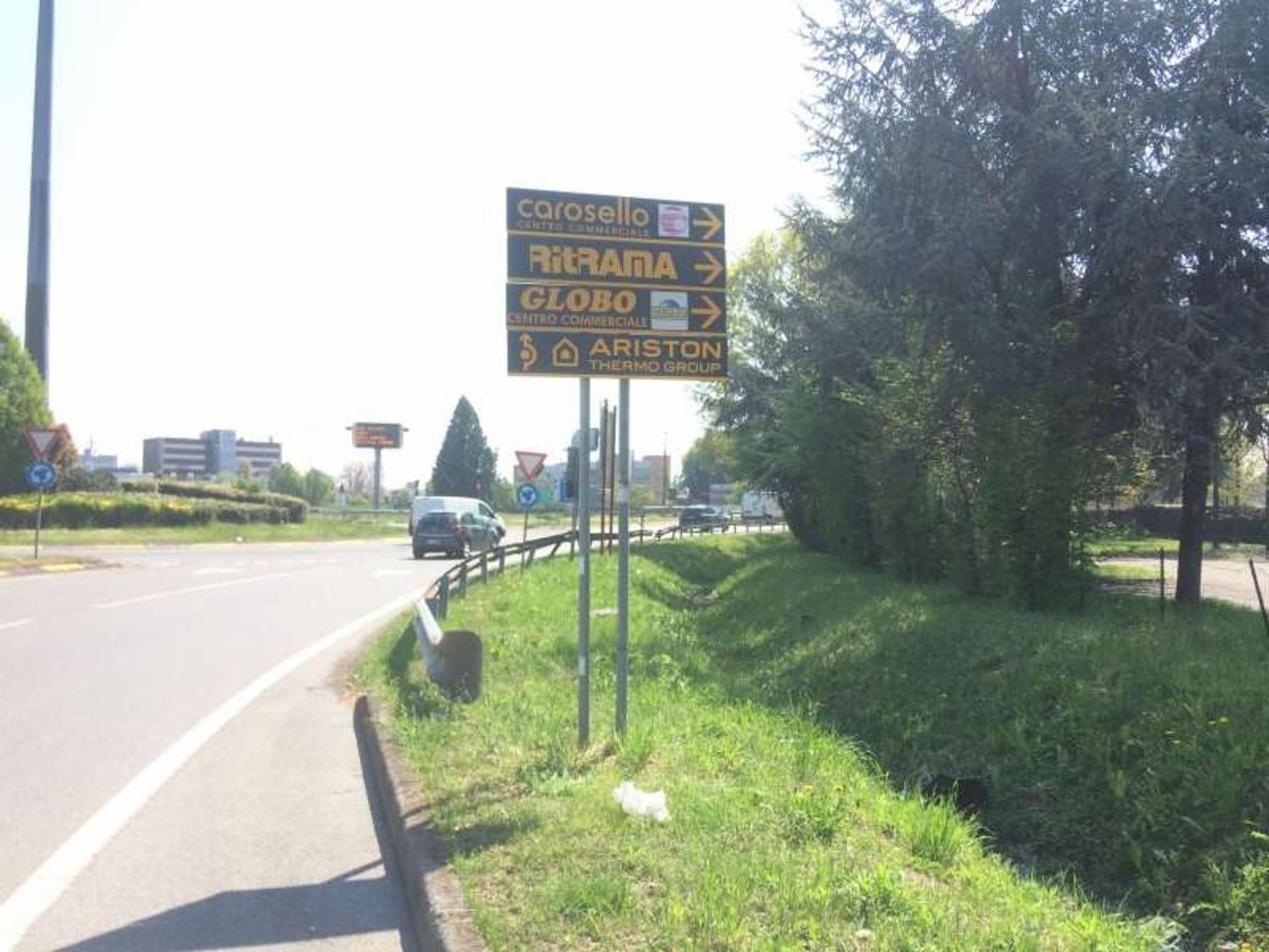 Impianto FRECCE / PREINSEGNE a Agrate Brianza, in zona Caffè Le Piazze