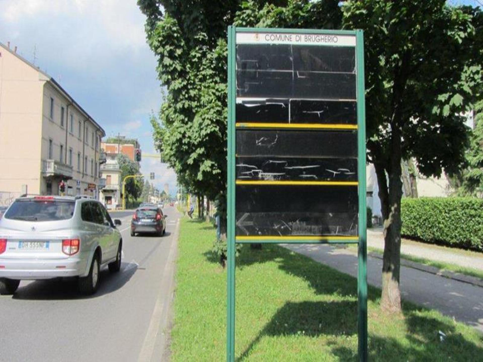 Impianto FRECCE / PREINSEGNE a Brugherio, in zona Semplicemente Angy parrucchieri