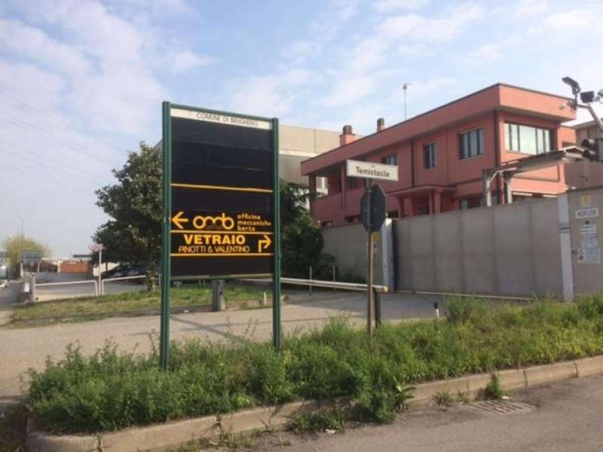 Impianto FRECCE / PREINSEGNE a Brugherio, in zona Ambrée