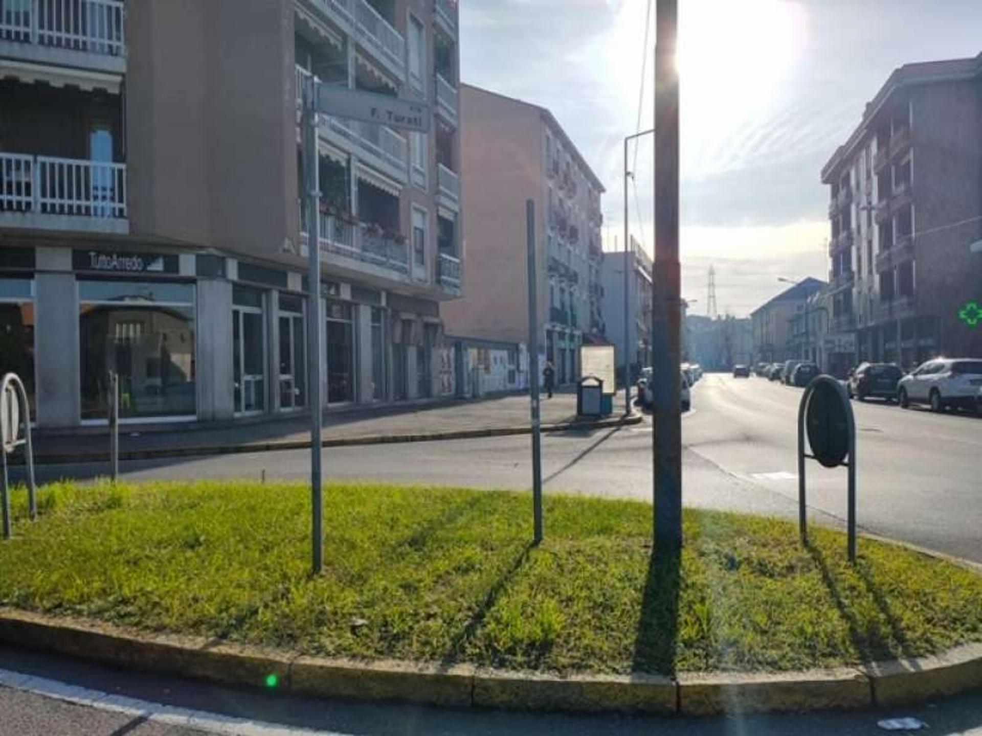 Impianto FRECCE / PREINSEGNE a Brugherio, in zona Semplicemente Angy parrucchieri