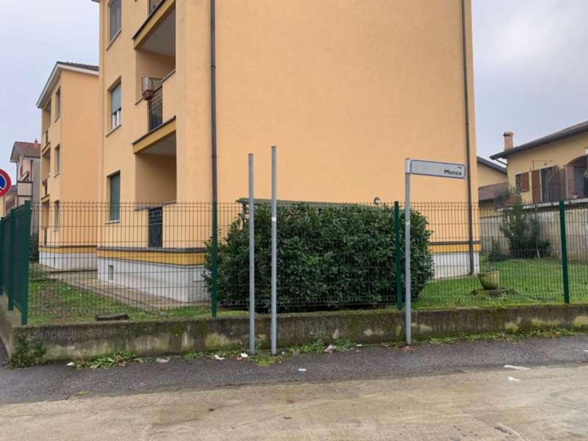 Impianto FRECCE / PREINSEGNE a Bussero, in zona Villa Sioli Legnani