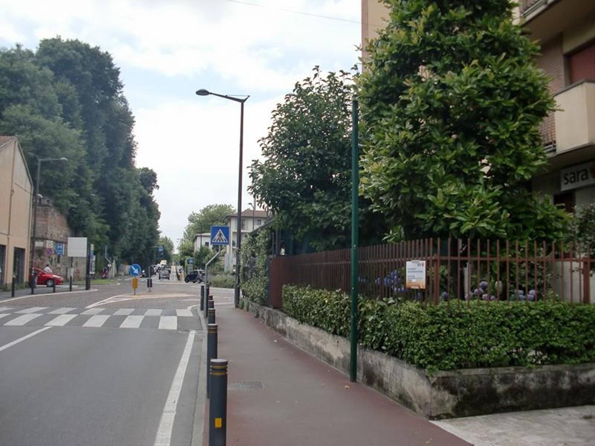 Impianto FRECCE / PREINSEGNE a Cernusco sul Naviglio, in zona Fashion hair art
