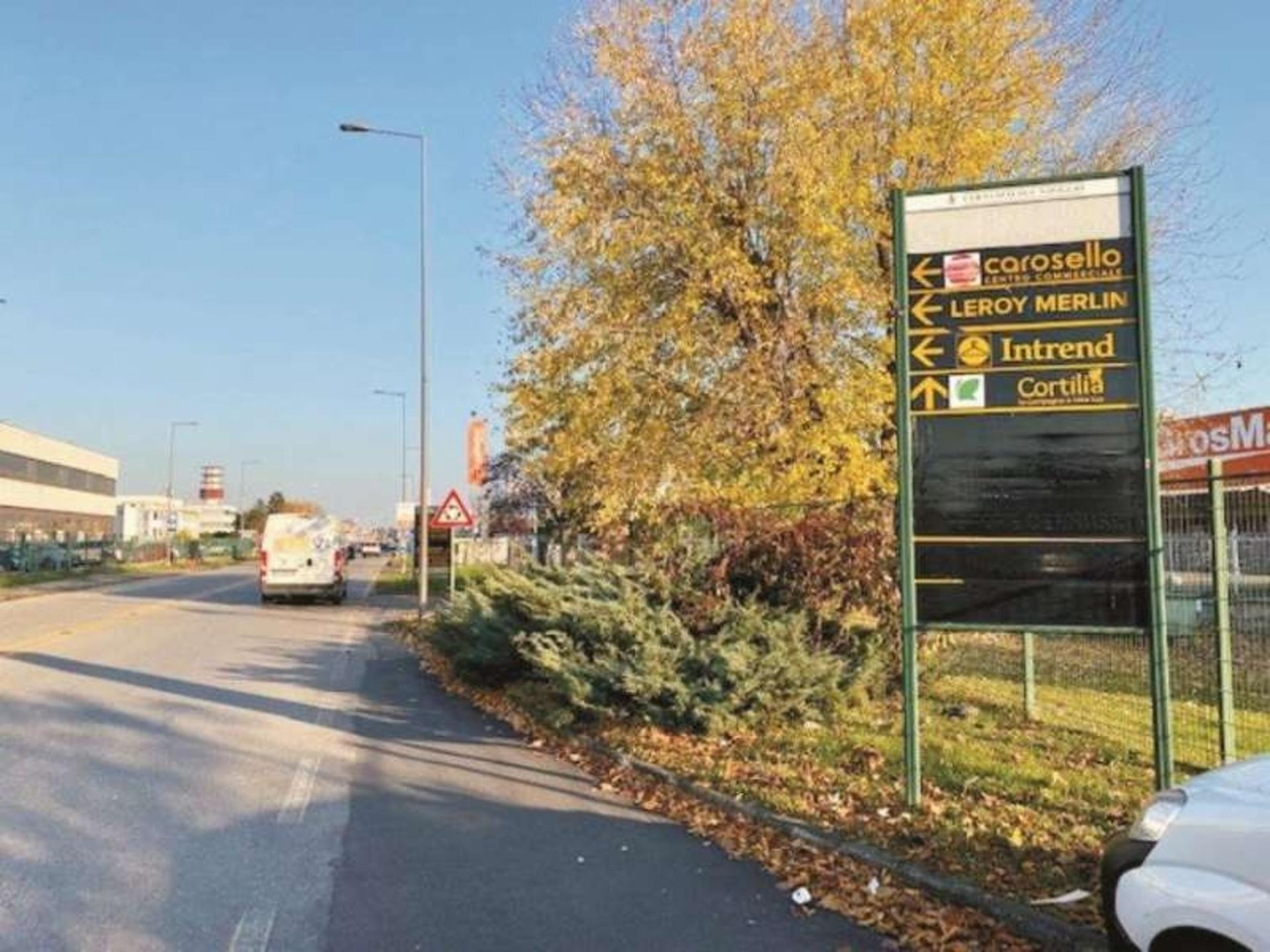 Impianto FRECCE / PREINSEGNE a Cernusco sul Naviglio, in zona Bar Giraffa - Mensa