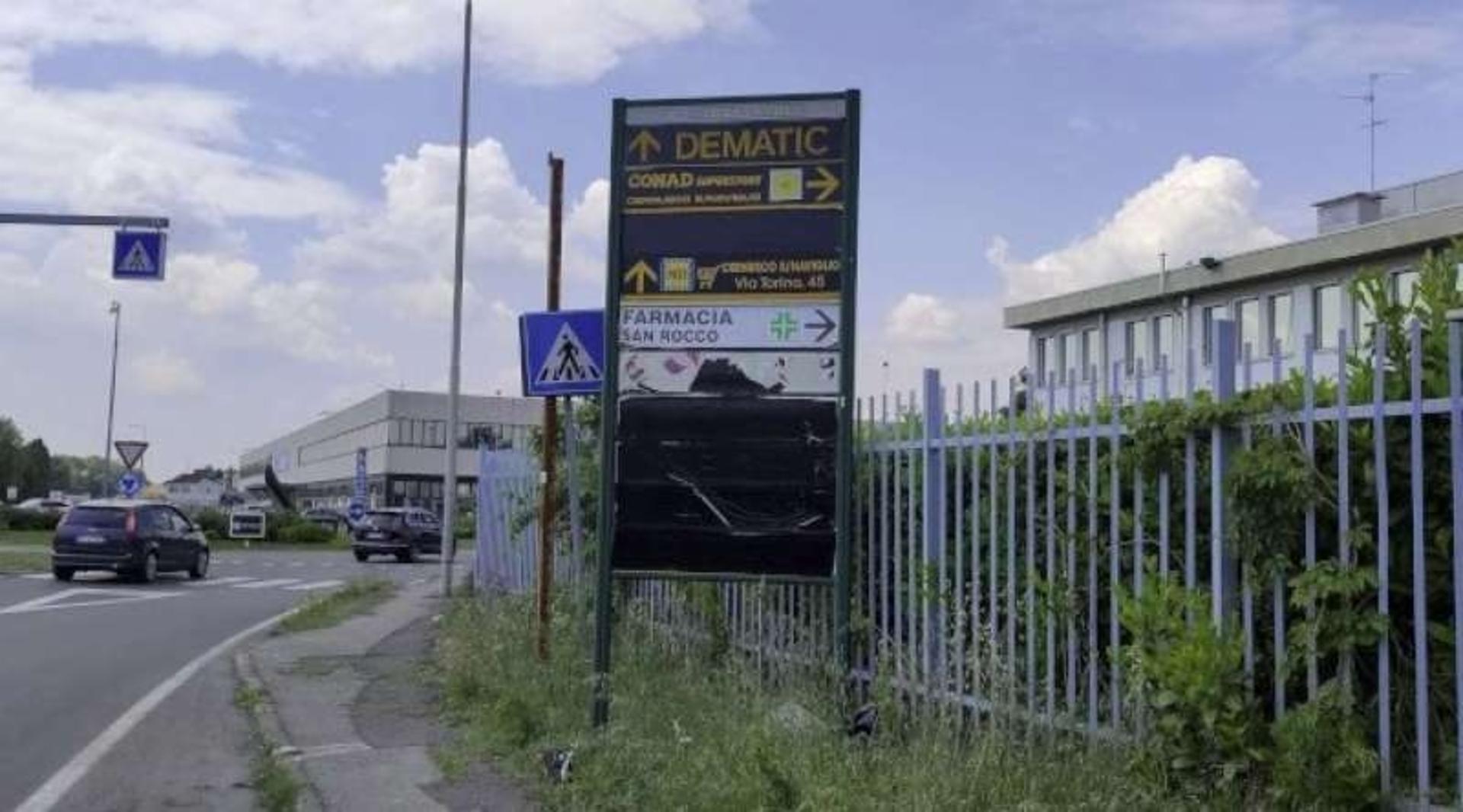 Impianto FRECCE / PREINSEGNE a Cernusco sul Naviglio, in zona Bar Giraffa - Mensa