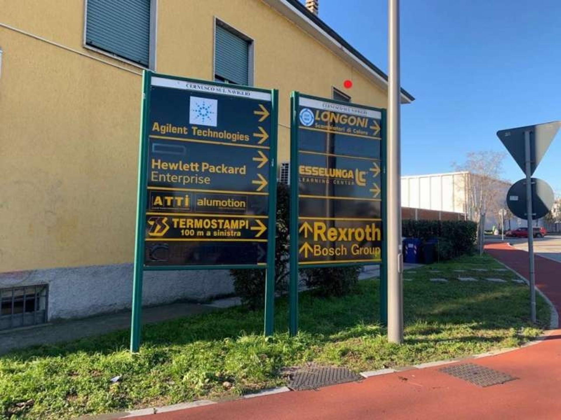 Impianto FRECCE / PREINSEGNE a Cernusco sul Naviglio, in zona Villa Fiorita