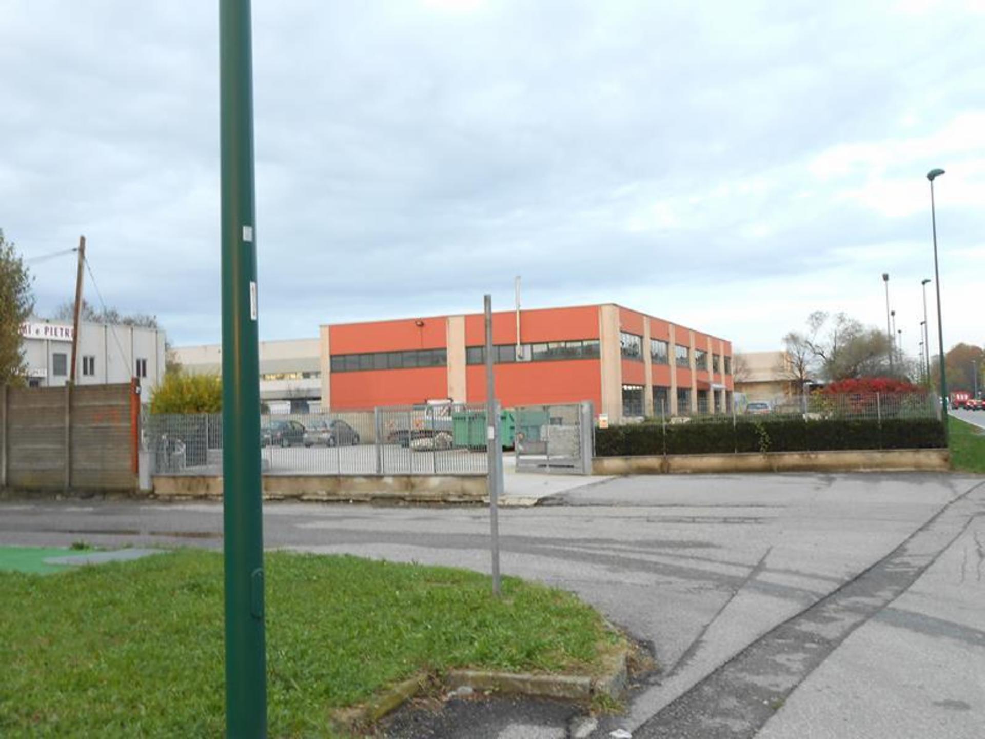 Impianto FRECCE / PREINSEGNE a Paderno Dugnano, in zona JD Sports