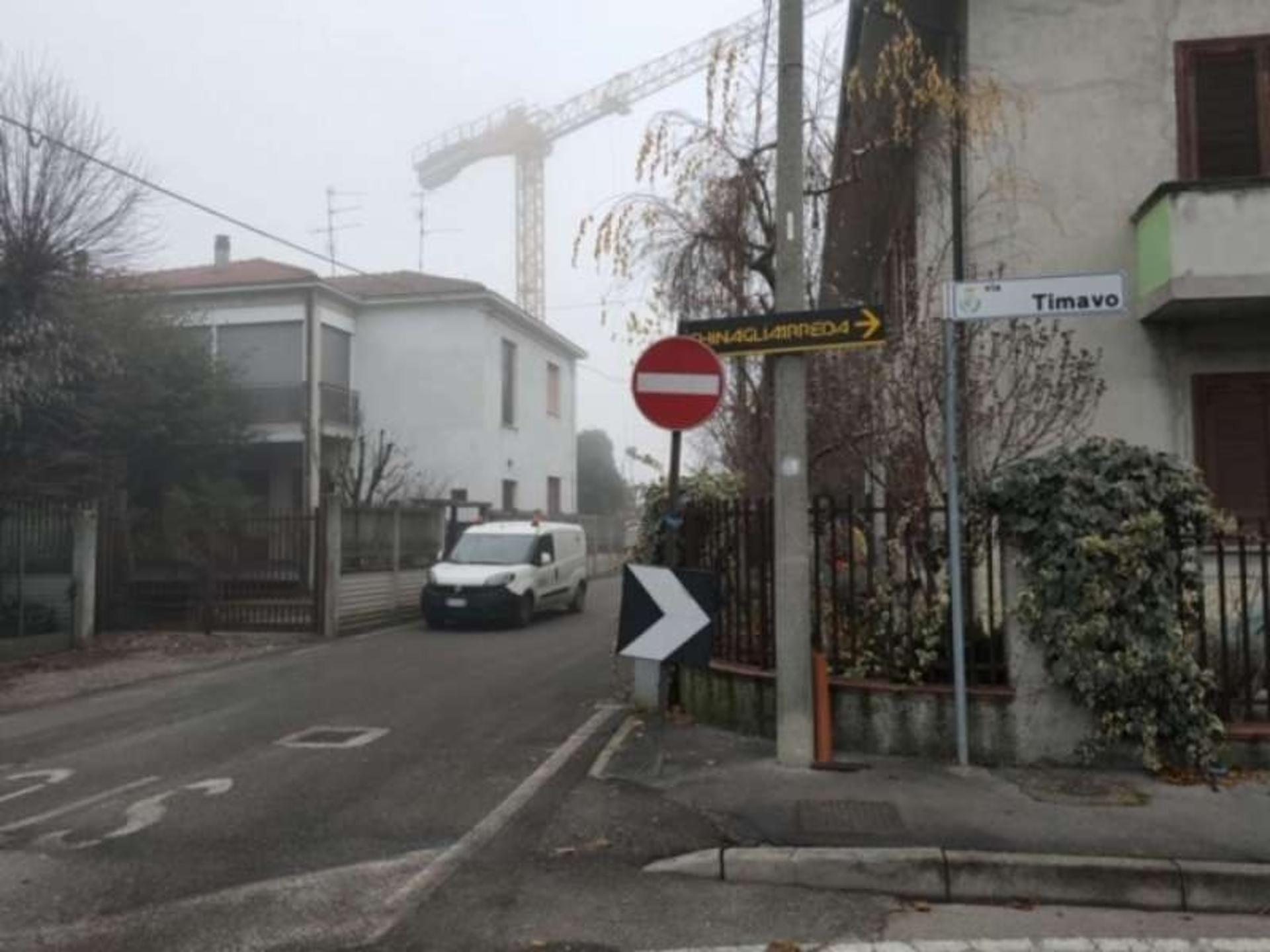 Impianto FRECCE / PREINSEGNE a Paderno Dugnano, in zona Eni Shop