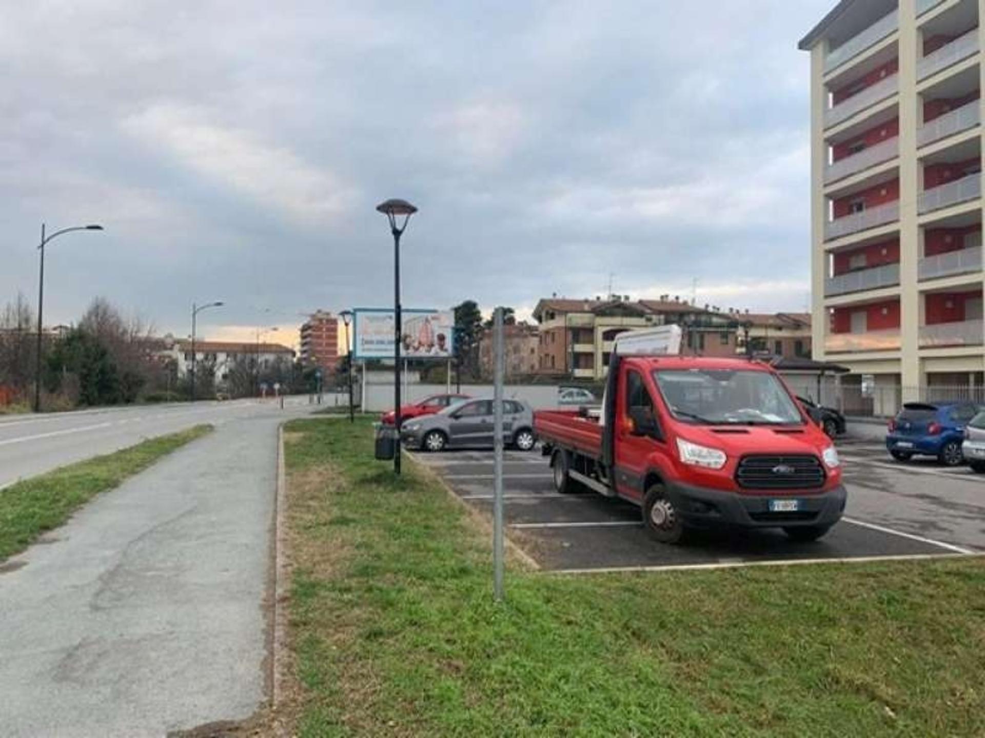 Impianto FRECCE / PREINSEGNE a Novate Milanese, in zona Autogrill