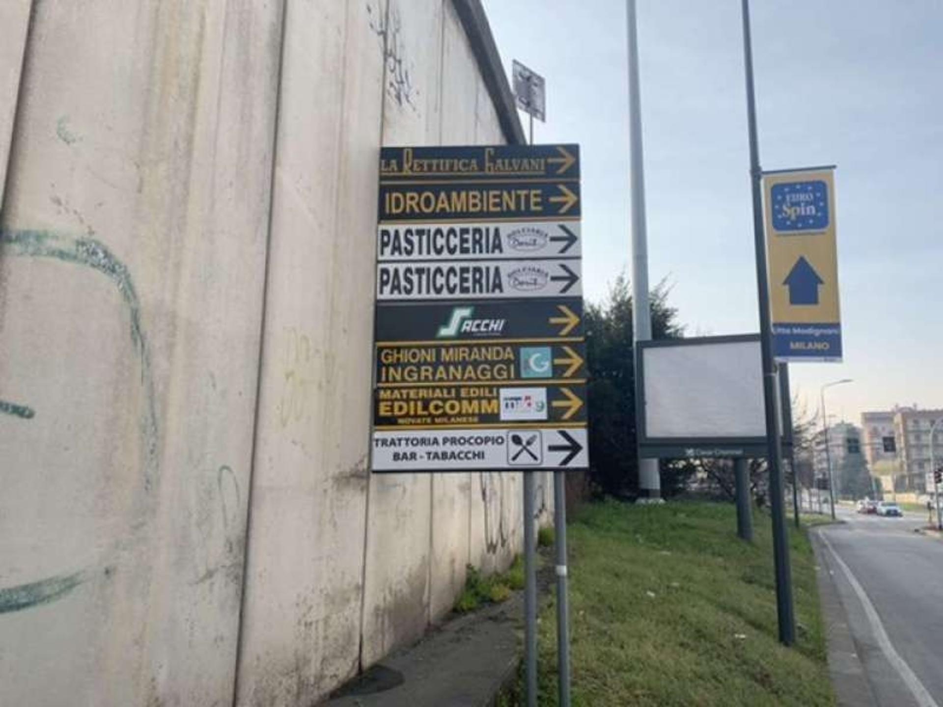 Impianto FRECCE / PREINSEGNE a Milano, in zona Style for Men
