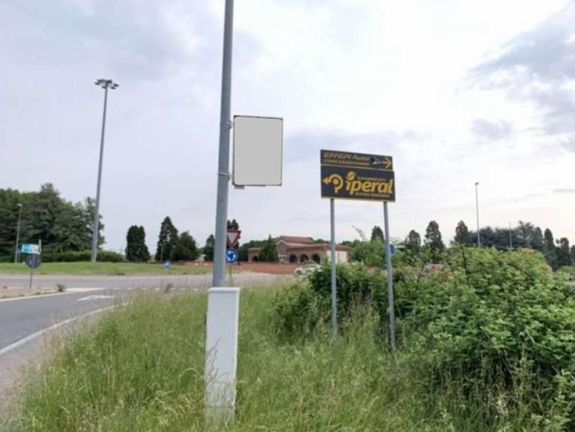 Impianto a STRADA PROVINCIALE EX STRADA STATALE 527  Limbiate