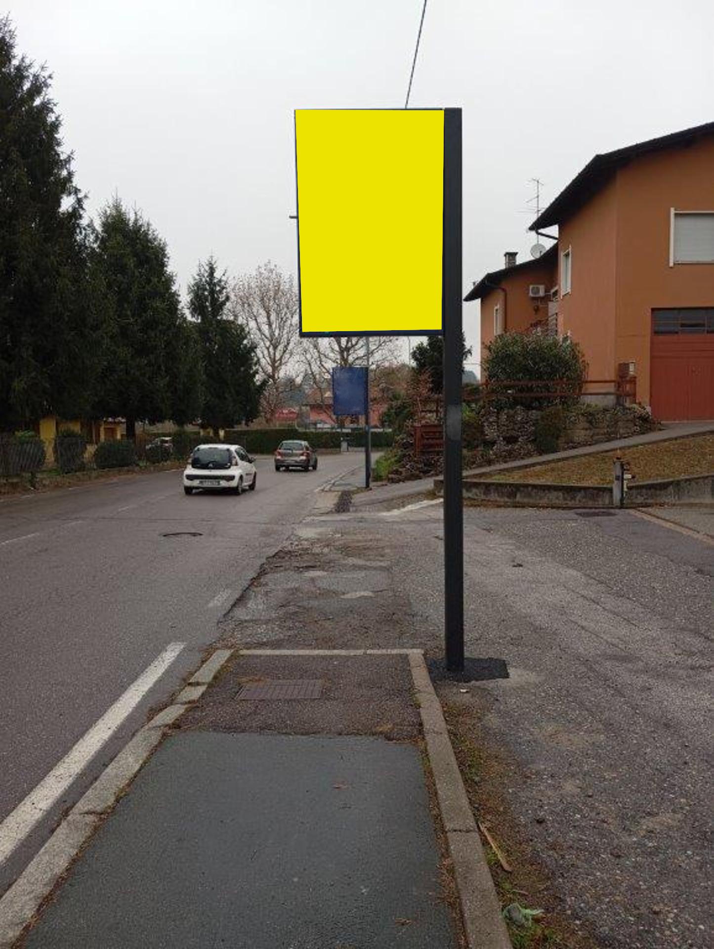 Impianto CARTELLONISTICA a Varese, in zona Pizzeria 