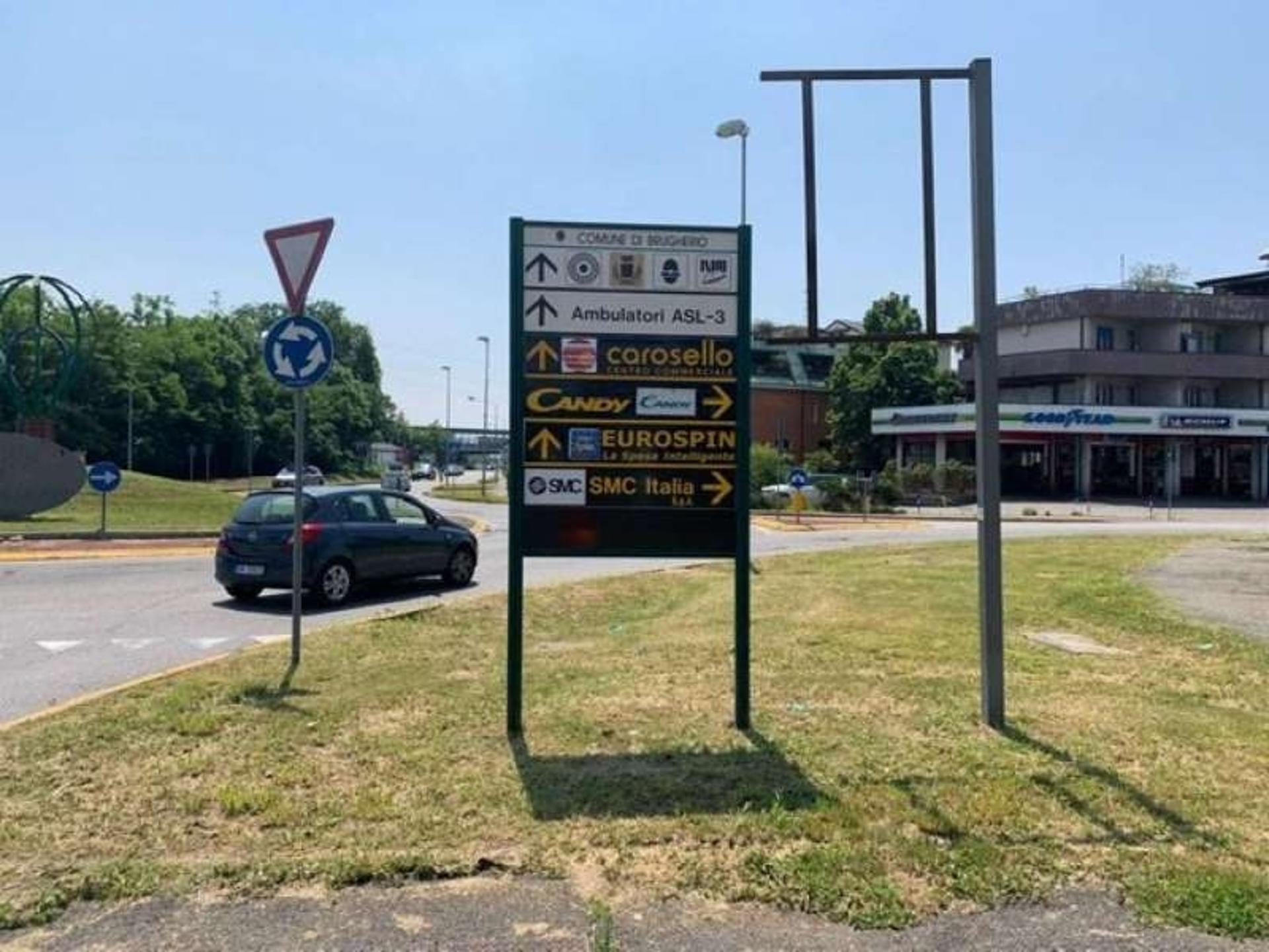 Impianto FRECCE / PREINSEGNE a Brugherio, in zona Arredo 2