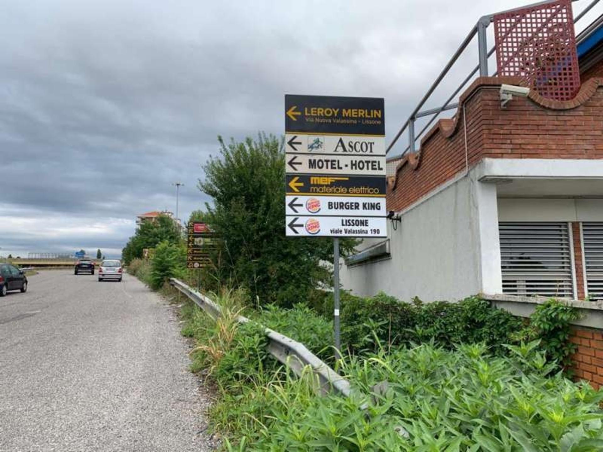 Impianto FRECCE / PREINSEGNE a Monza, in zona Colmar - Manifattura Mario Colombo C.