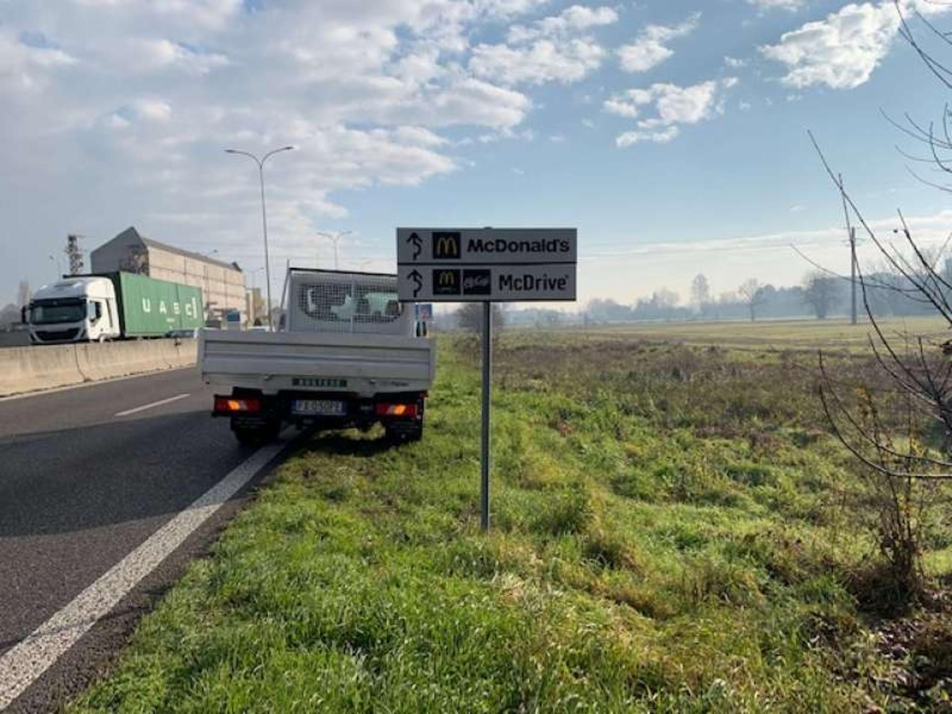 Impianto a STRADA STATALE 9  Lodi