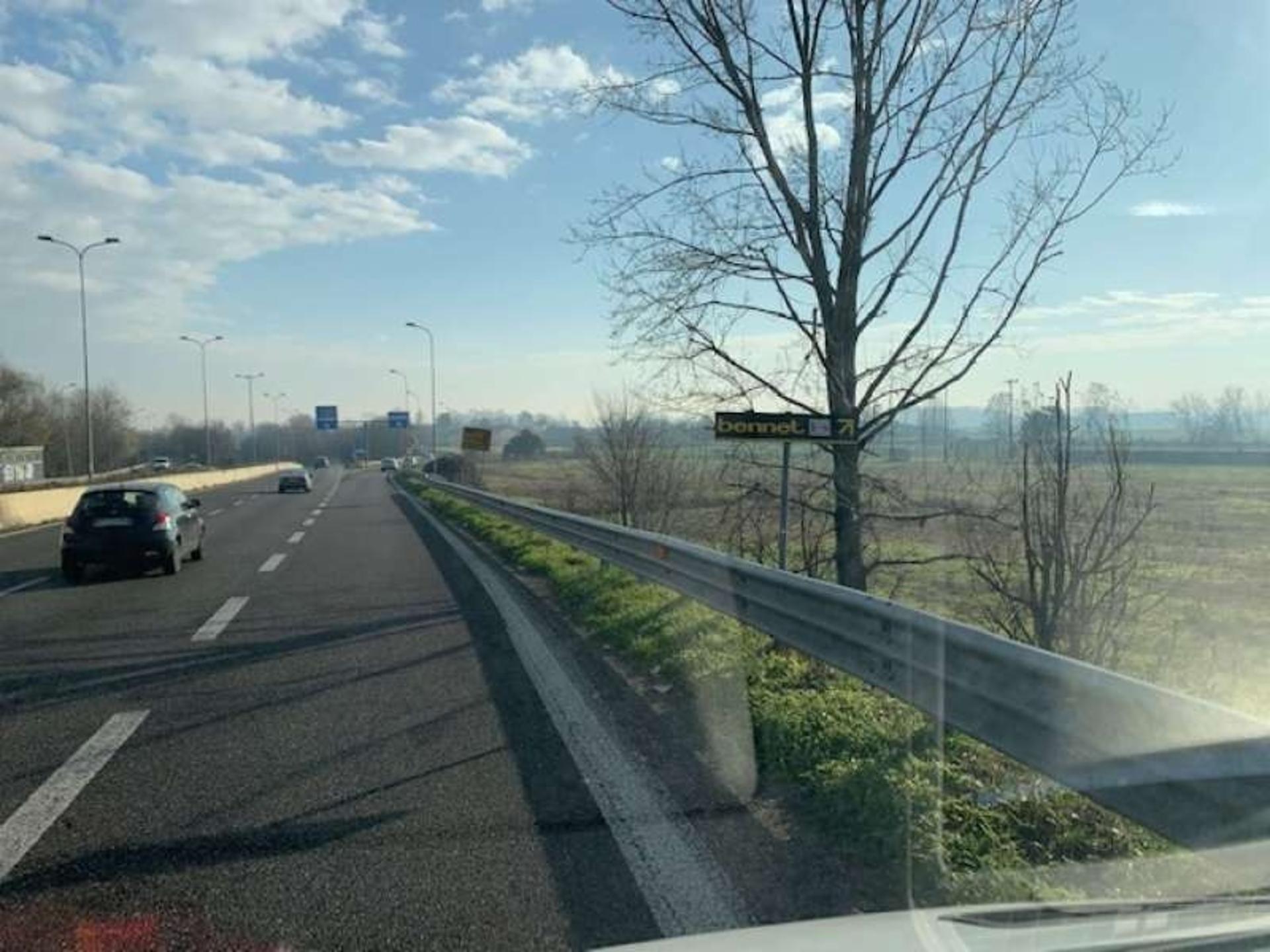 Impianto FRECCE / PREINSEGNE a Lodi, in zona Le Dolci Delizie