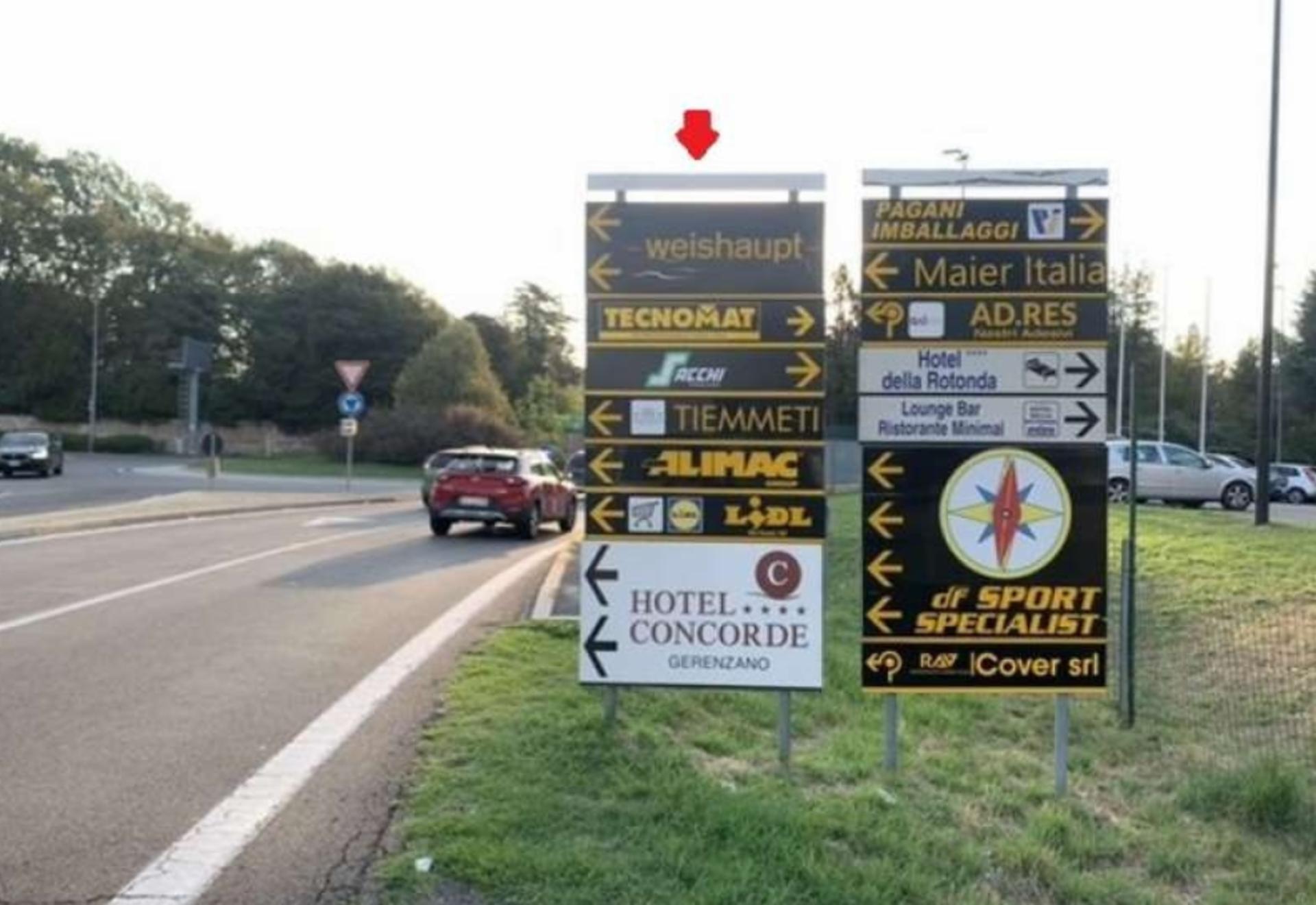 Impianto FRECCE / PREINSEGNE a Saronno, in zona Poltronesofà