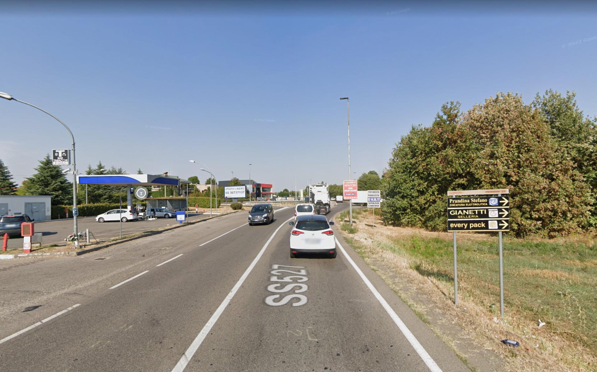 Impianto FRECCE / PREINSEGNE a Saronno, in zona Veneta Cucine