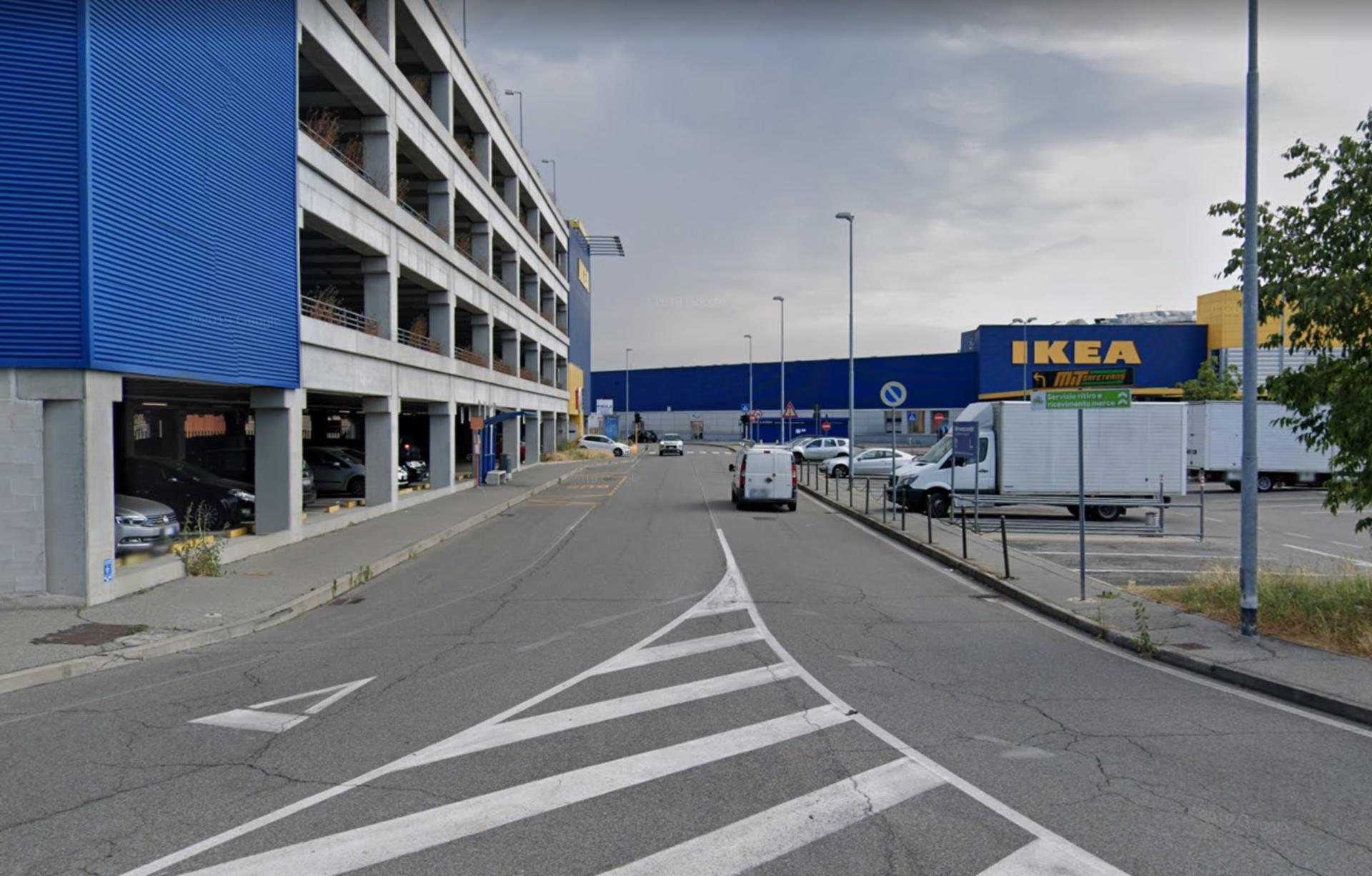 Impianto FRECCE / PREINSEGNE a Carugate, in zona IKEA