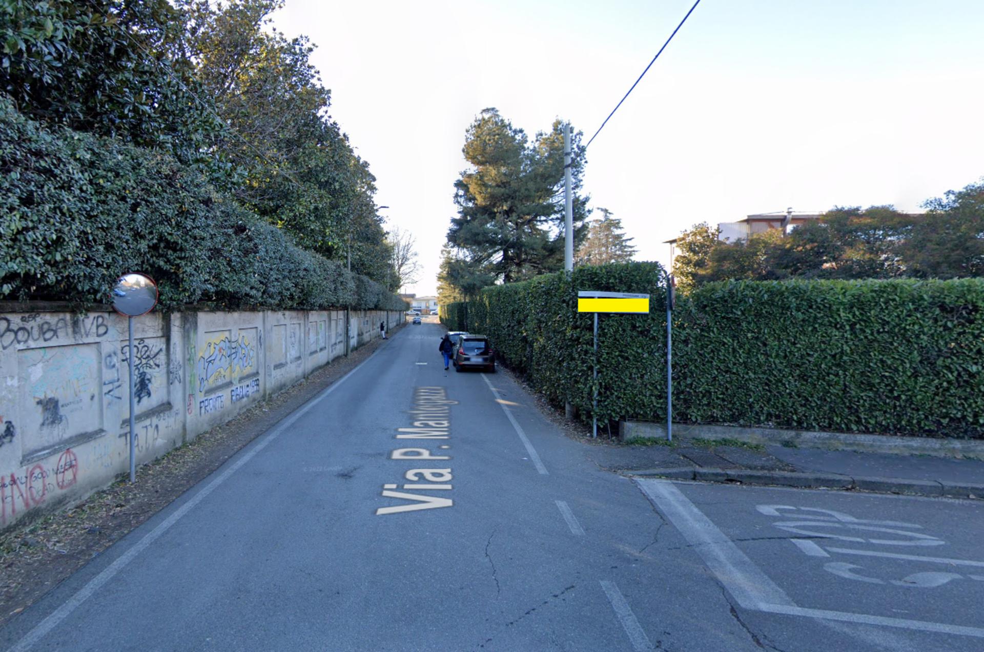 Impianto FRECCE / PREINSEGNE a Saronno, in zona Poltronesofà