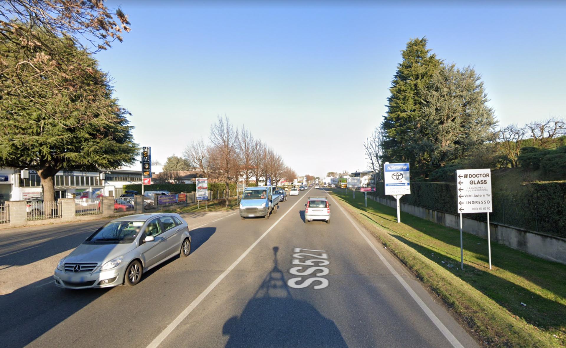 Impianto FRECCE / PREINSEGNE a Saronno, in zona Decathlon