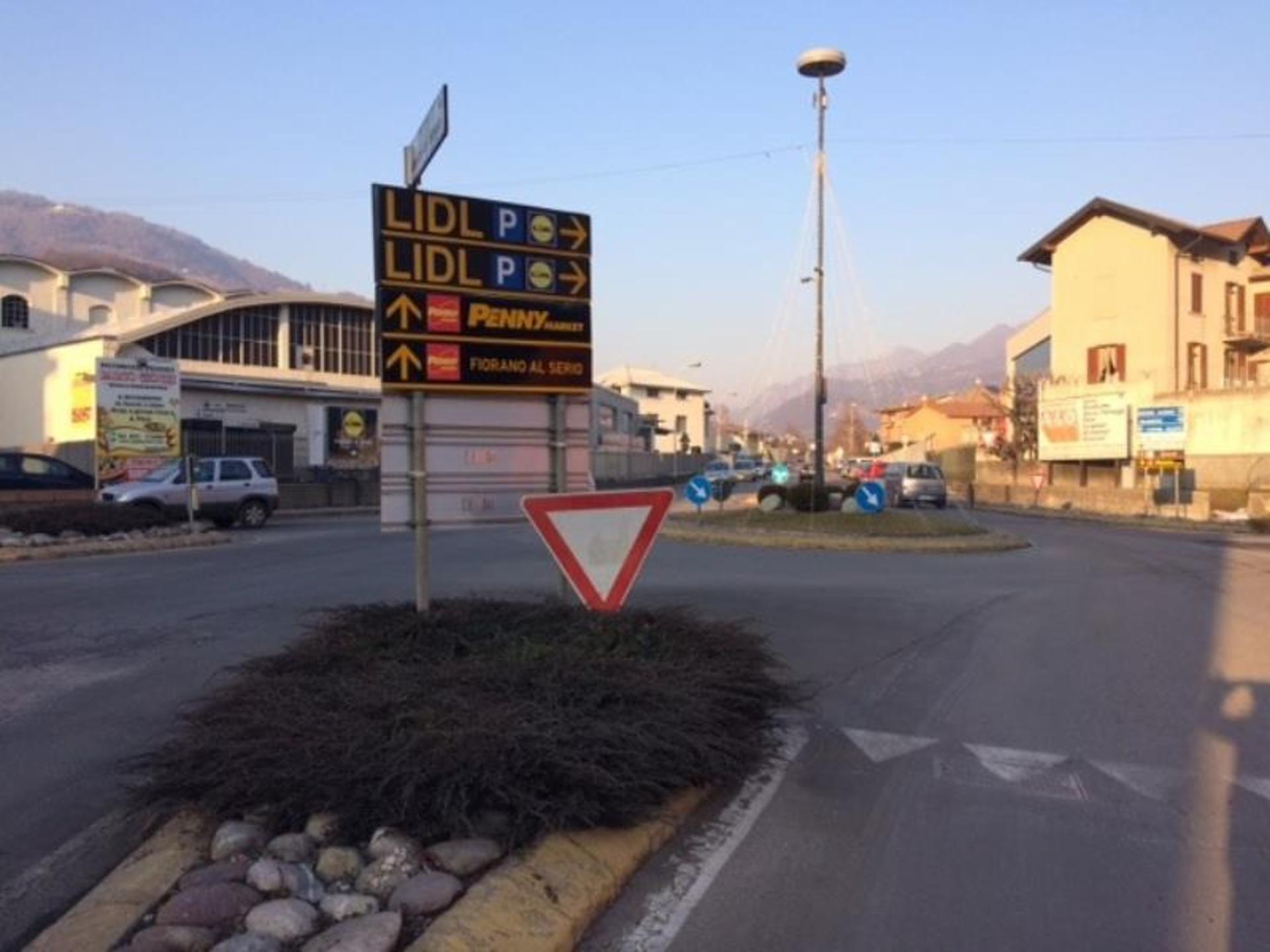 Impianto a VIA DONATORI DI SANGUE RONTONDA VIA CADUTI PER LA LIBERTA'  Fiorano al Serio
