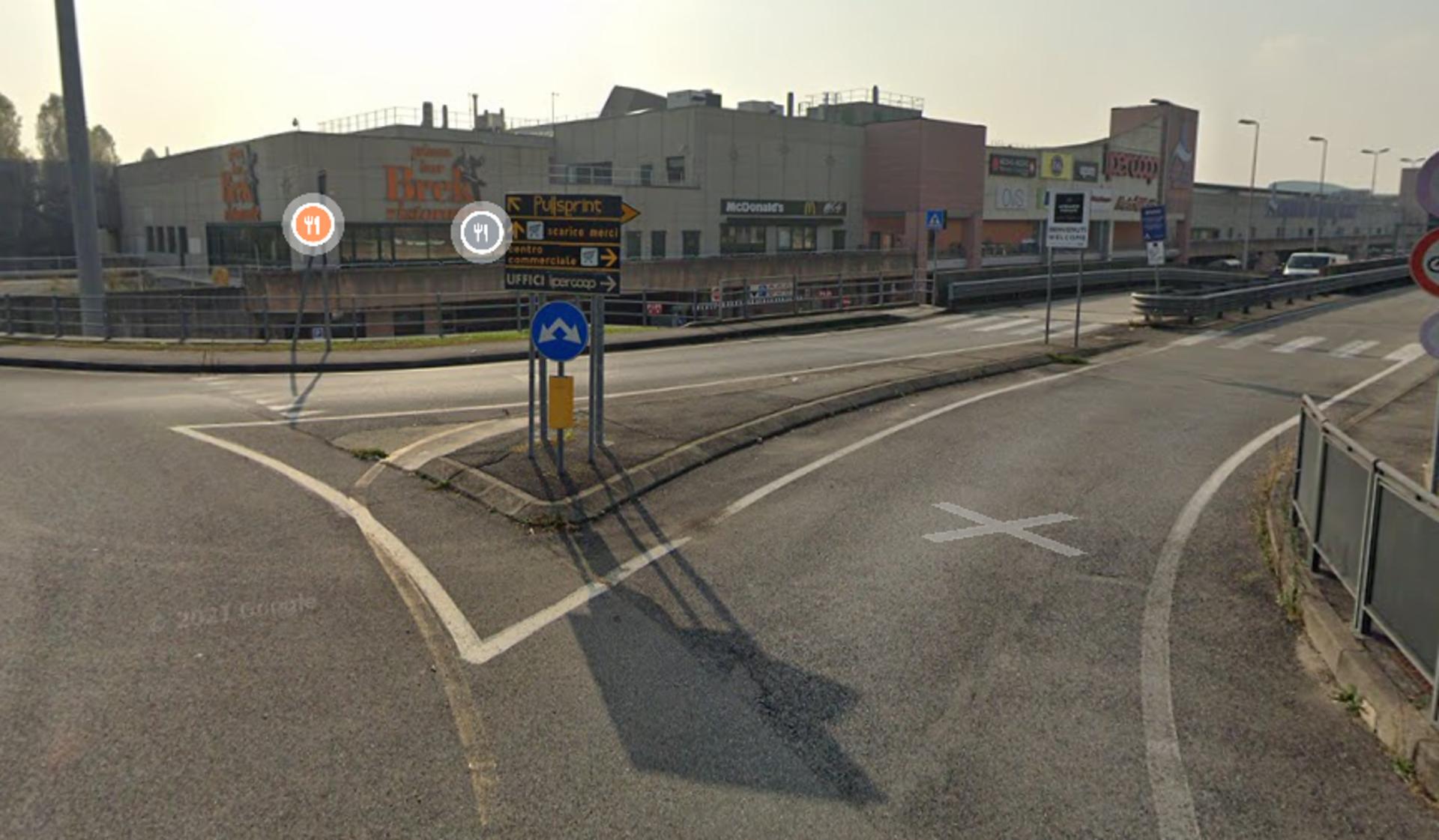 Impianto a Rotonda Cc Acquario Via Galileo Galilei  Vignate