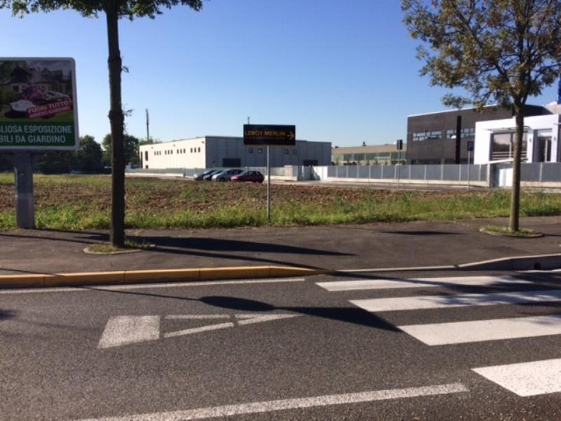Impianto FRECCE / PREINSEGNE a Nova Milanese, in zona Il ghiottone 2