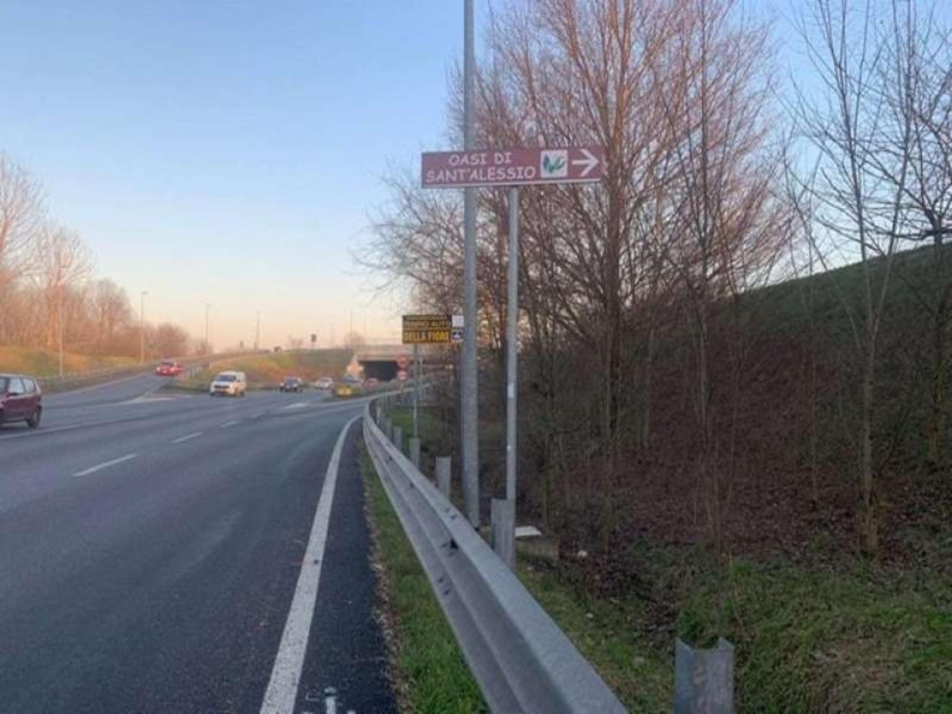 Impianto a Sp069 Km 005+280 Lato SX  Pavia
