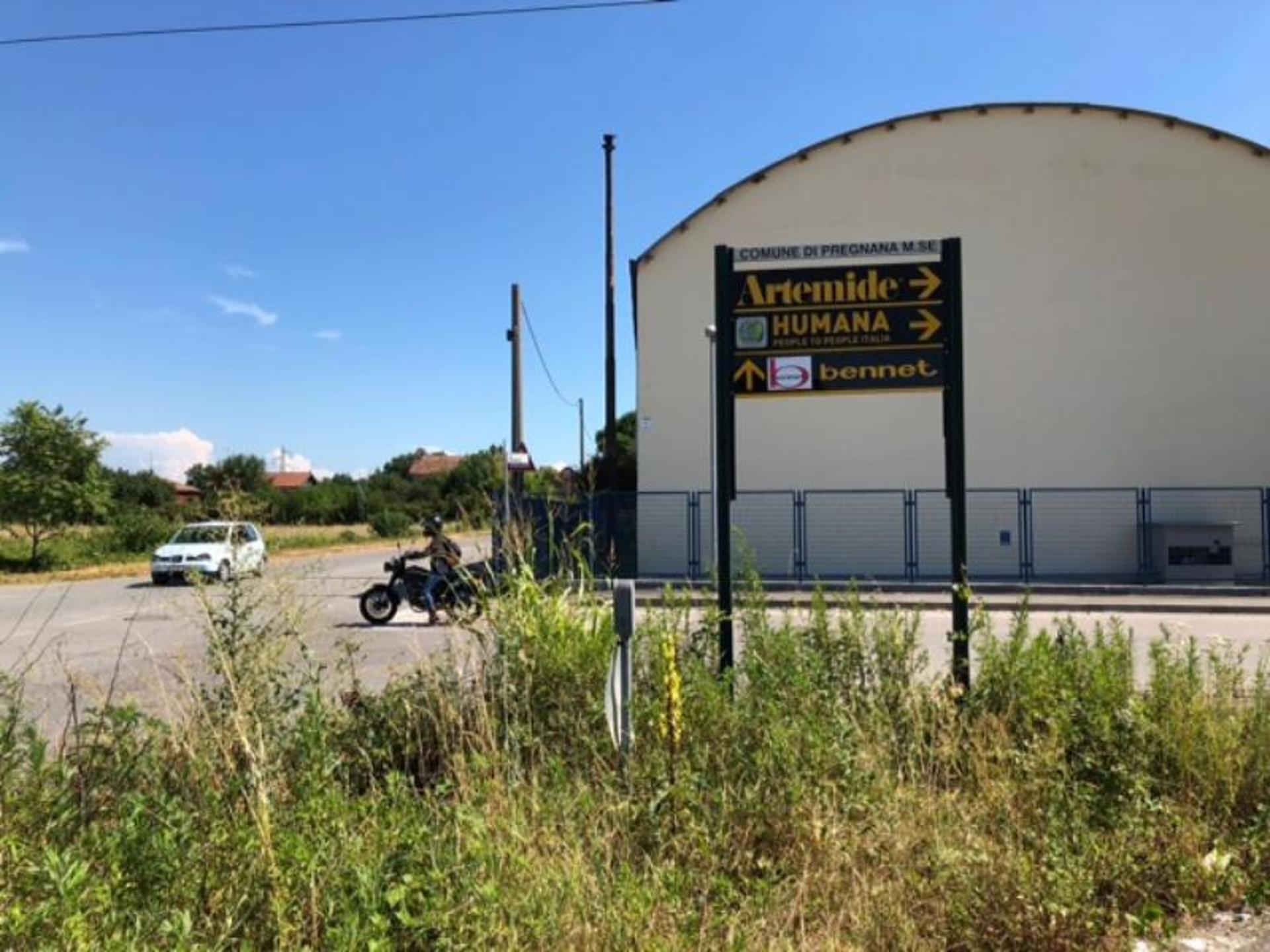 Impianto FRECCE / PREINSEGNE a Pregnana Milanese, in zona Chiesa di Santa Maria alla Brughiera