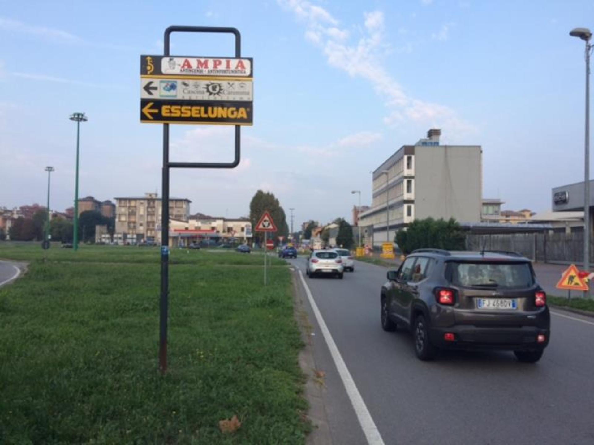 Impianto FRECCE / PREINSEGNE a Abbiategrasso, in zona SushiBo Abbiategrasso