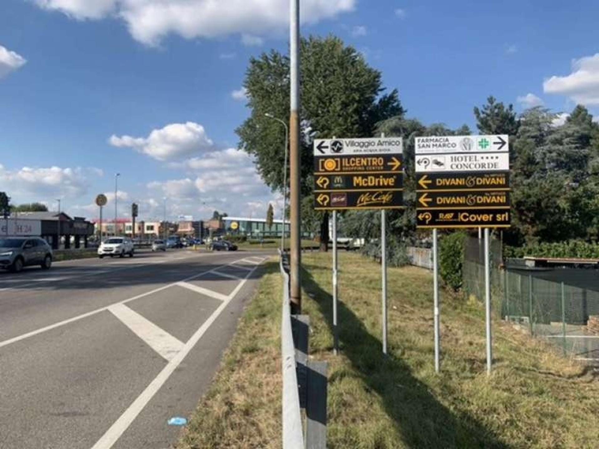 Impianto FRECCE / PREINSEGNE a Saronno, in zona F & K