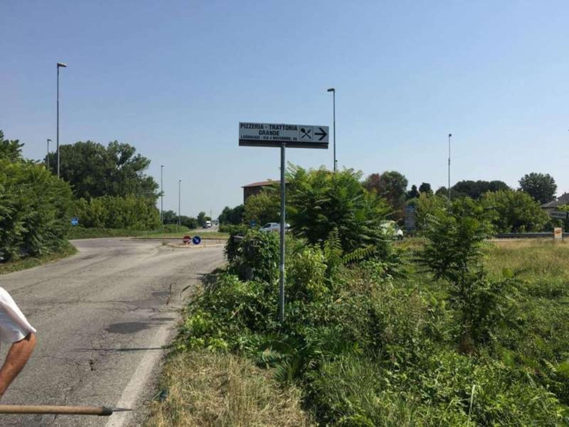 Impianto FRECCE / PREINSEGNE a Lardirago, in zona Scuola secondaria di primo grado