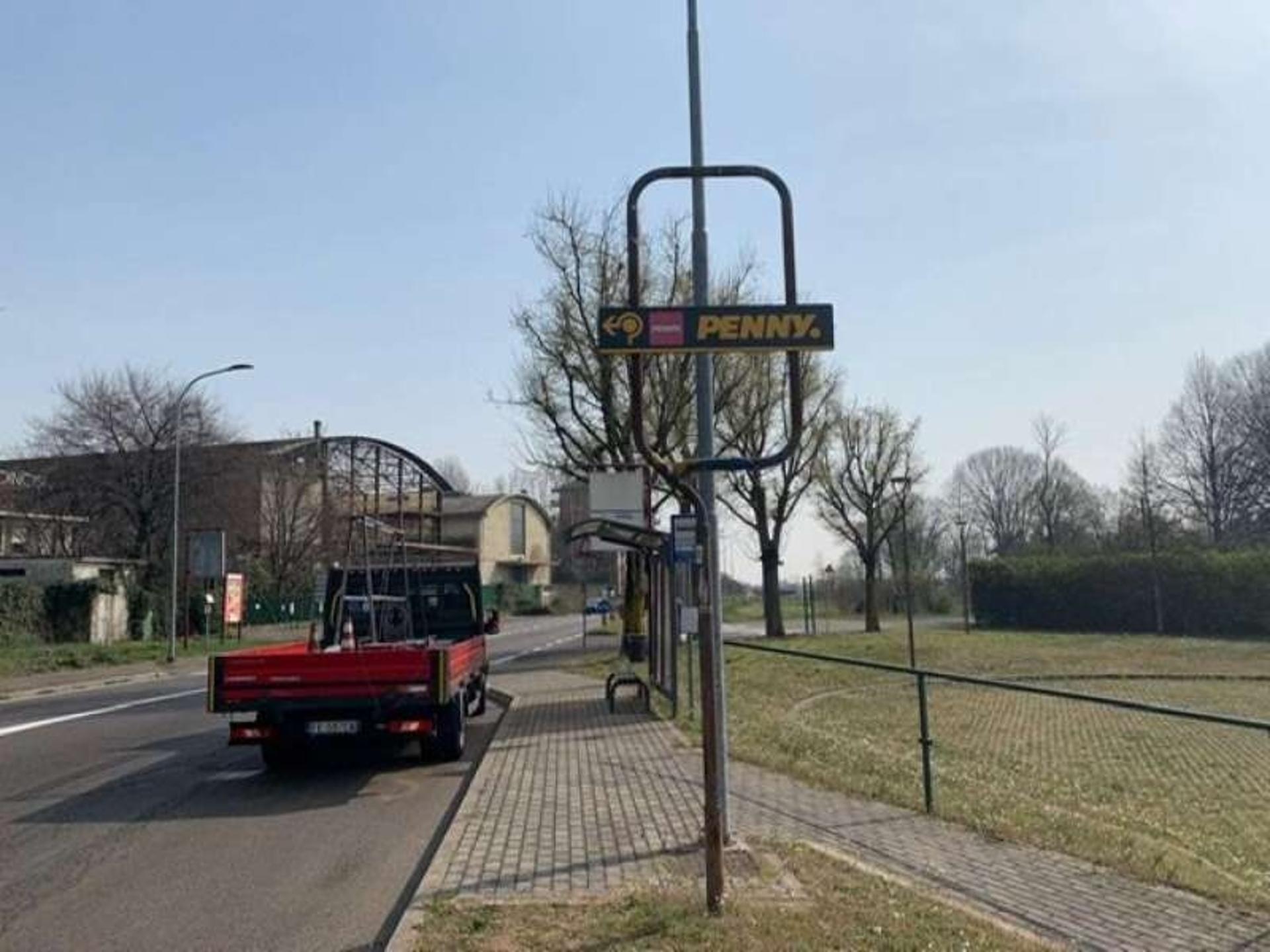 Impianto FRECCE / PREINSEGNE a Rho, in zona Lidl