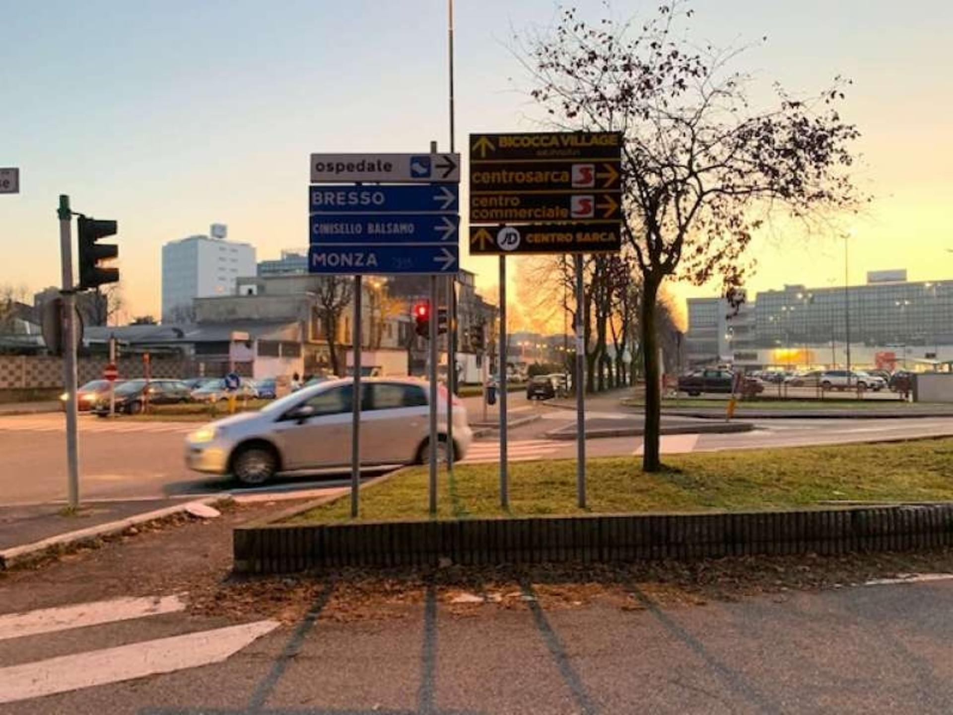 Impianto a VIALE ITALIA ANG. VIA CESARE PAVESE  Sesto San Giovanni