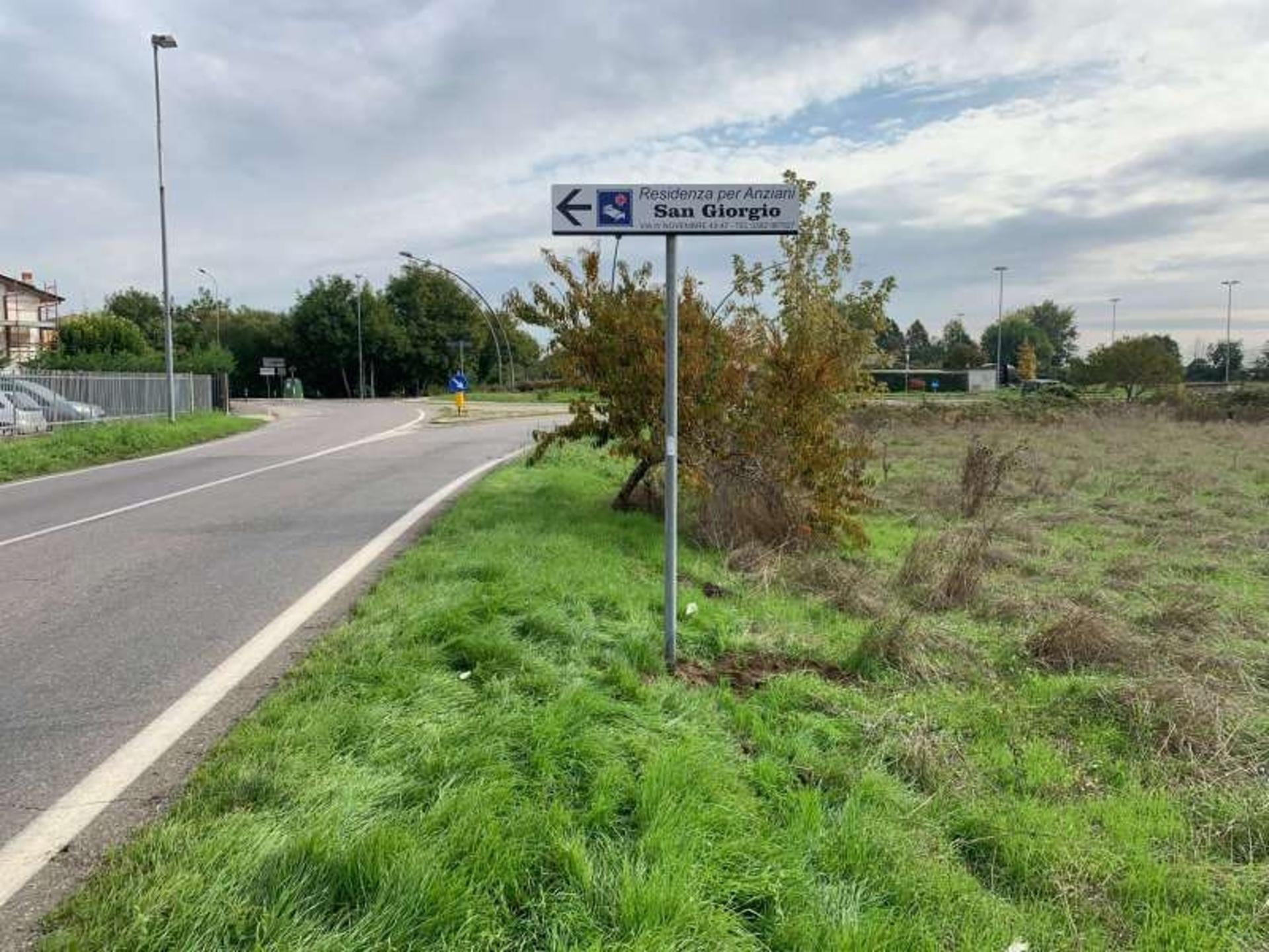 Impianto FRECCE / PREINSEGNE a Villanterio, in zona Tigros