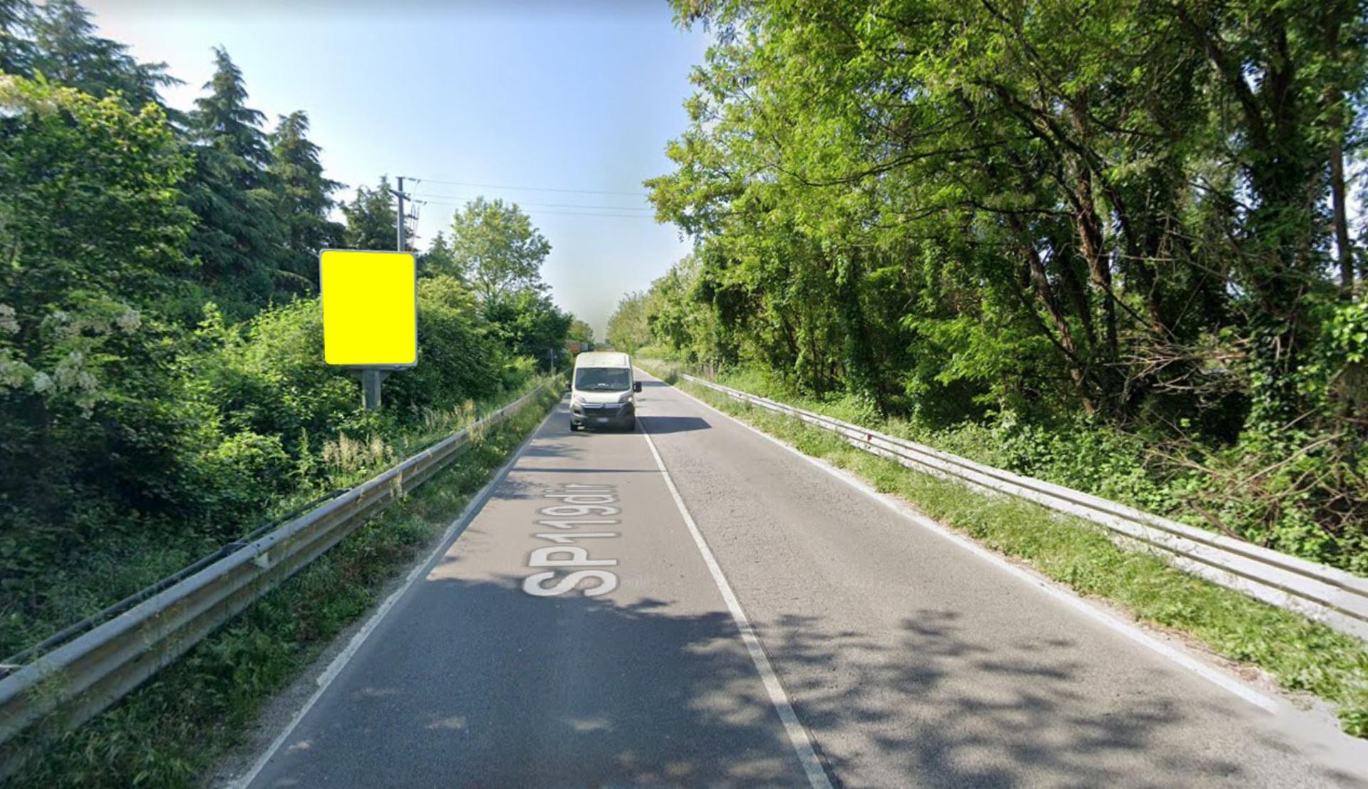 Impianto CARTELLONISTICA a Senago, in zona Oasi degli occhi