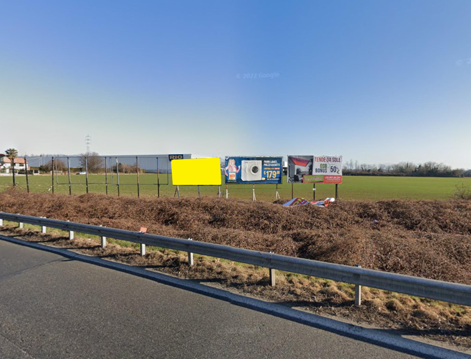 Impianto 6 X 3 a Cermenate, in zona EuroSpin