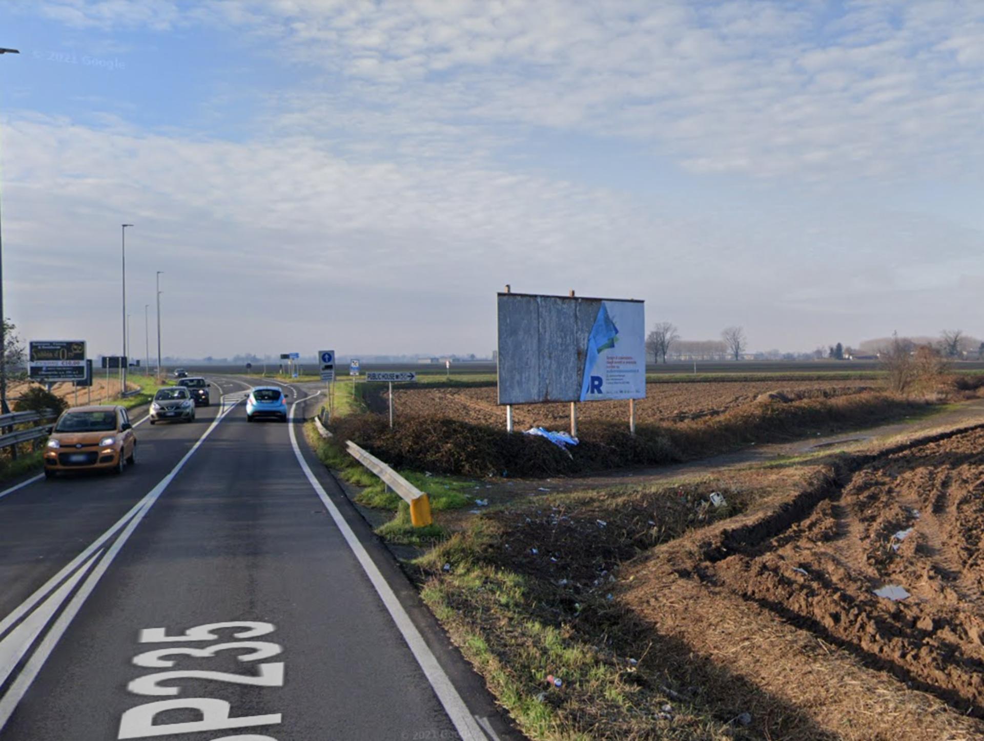 Impianto 6 X 3 a Albuzzano, in zona Bar Pit Stop