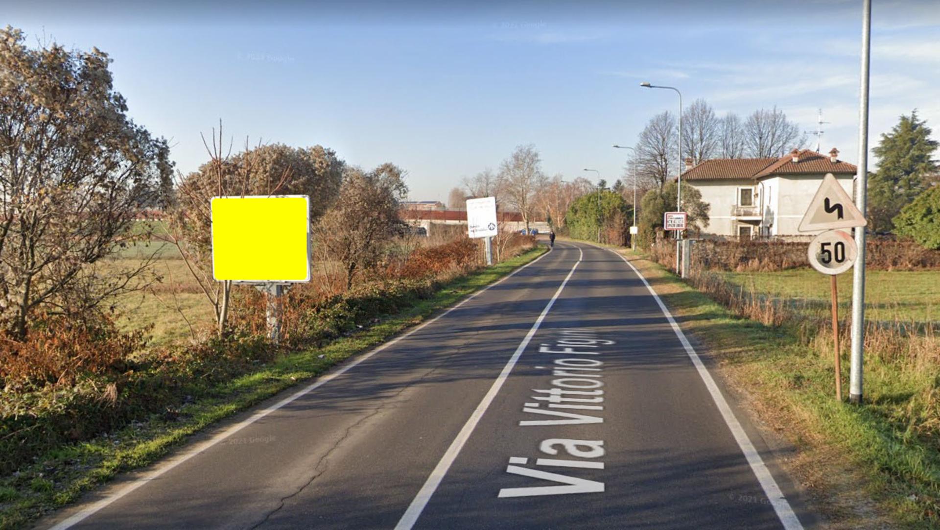 Impianto CARTELLONISTICA a Cormano, in zona Parrucchiere per uomo