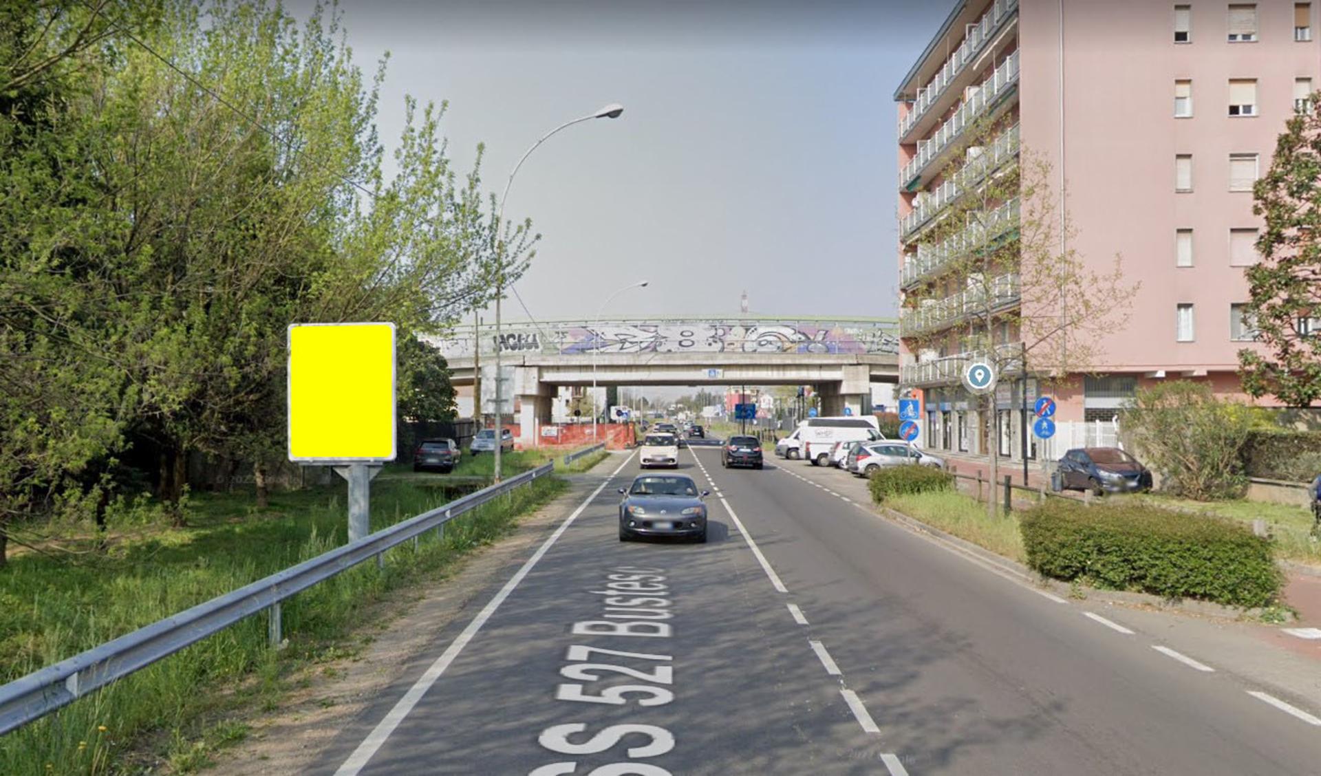 Impianto CARTELLONISTICA a Muggiò, in zona Nailash