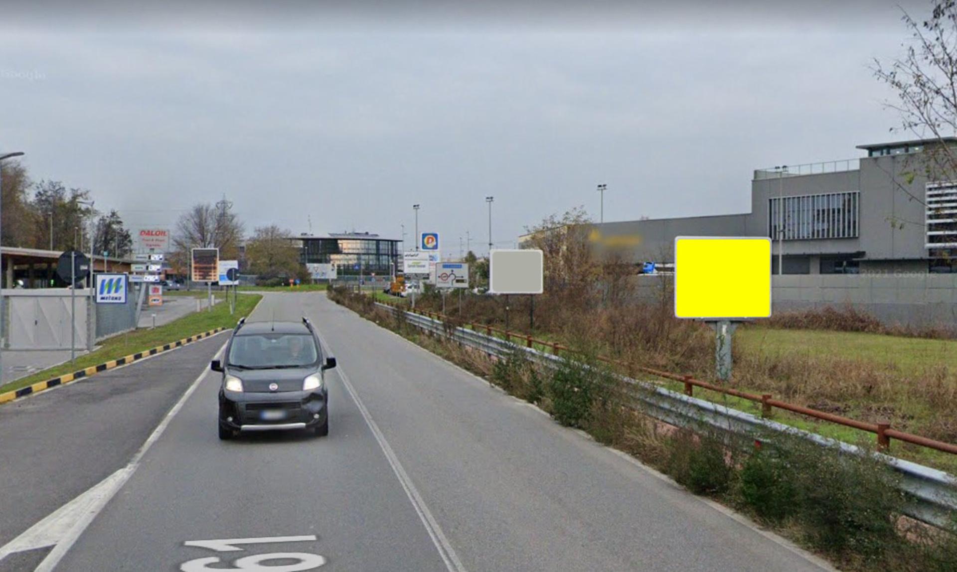 Impianto CARTELLONISTICA a Vignate, in zona Parco Gières
