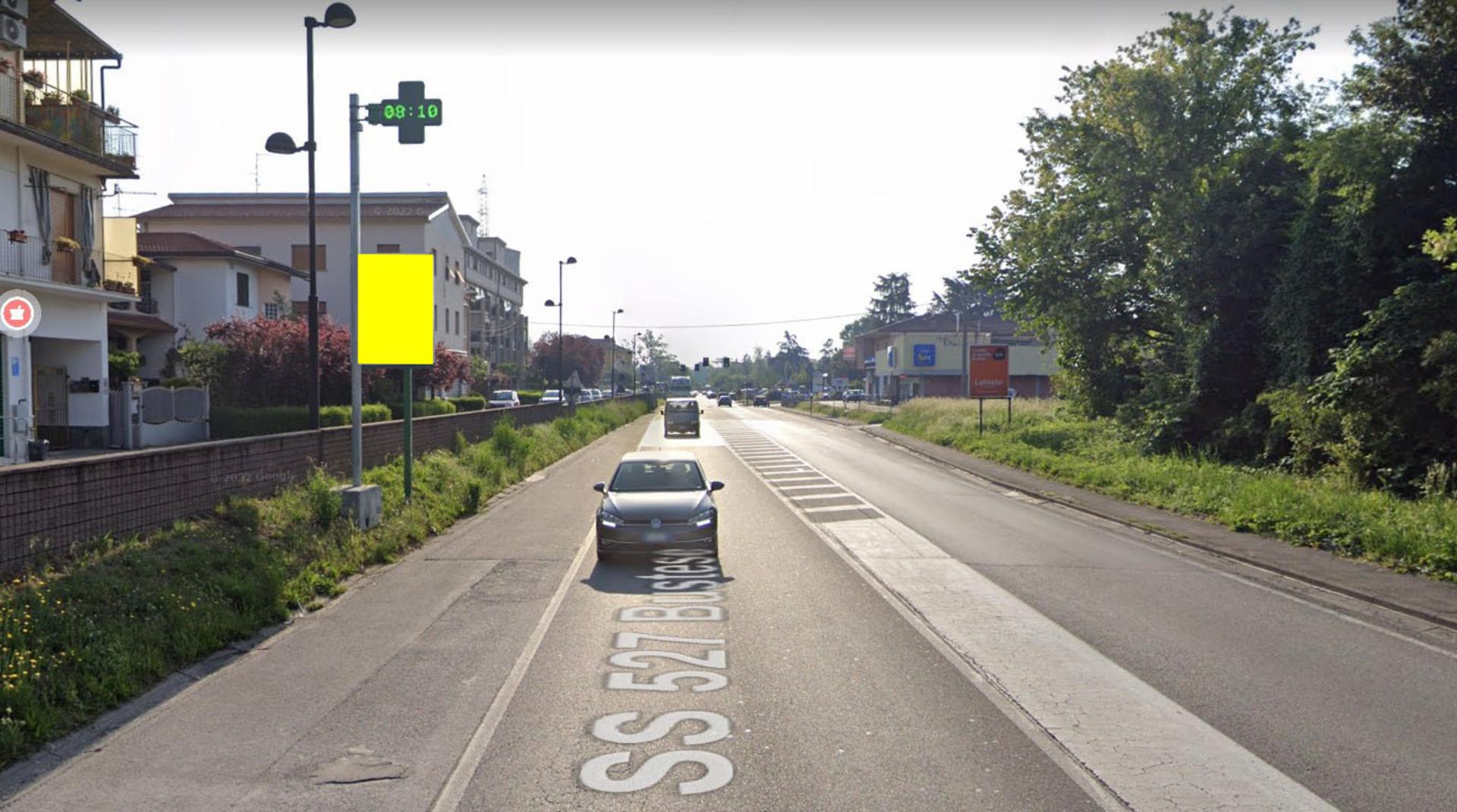 Impianto CARTELLONISTICA a Solaro, in zona Weekend Ristorante Pizzeria