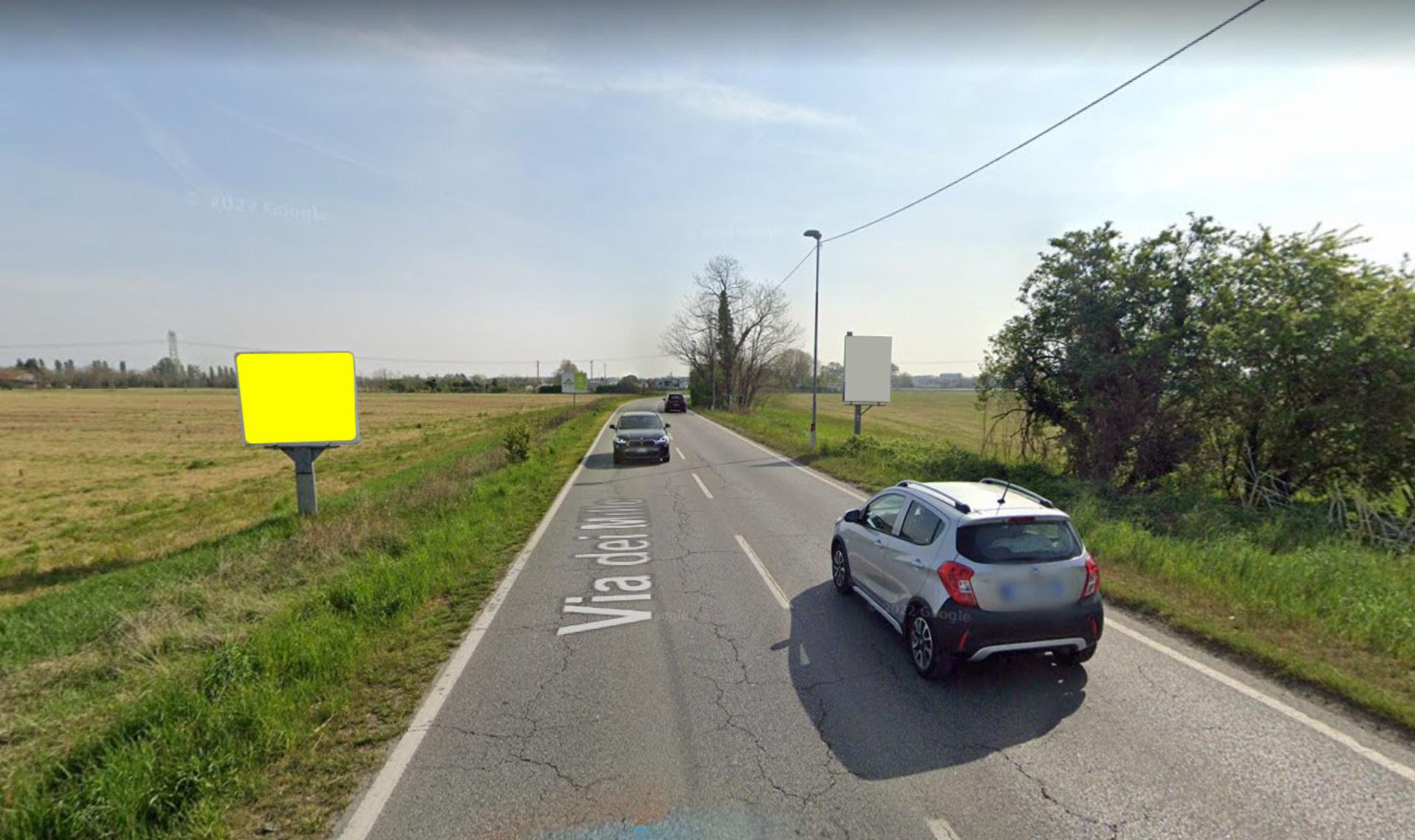Impianto CARTELLONISTICA a Brugherio, in zona Millennium Bar