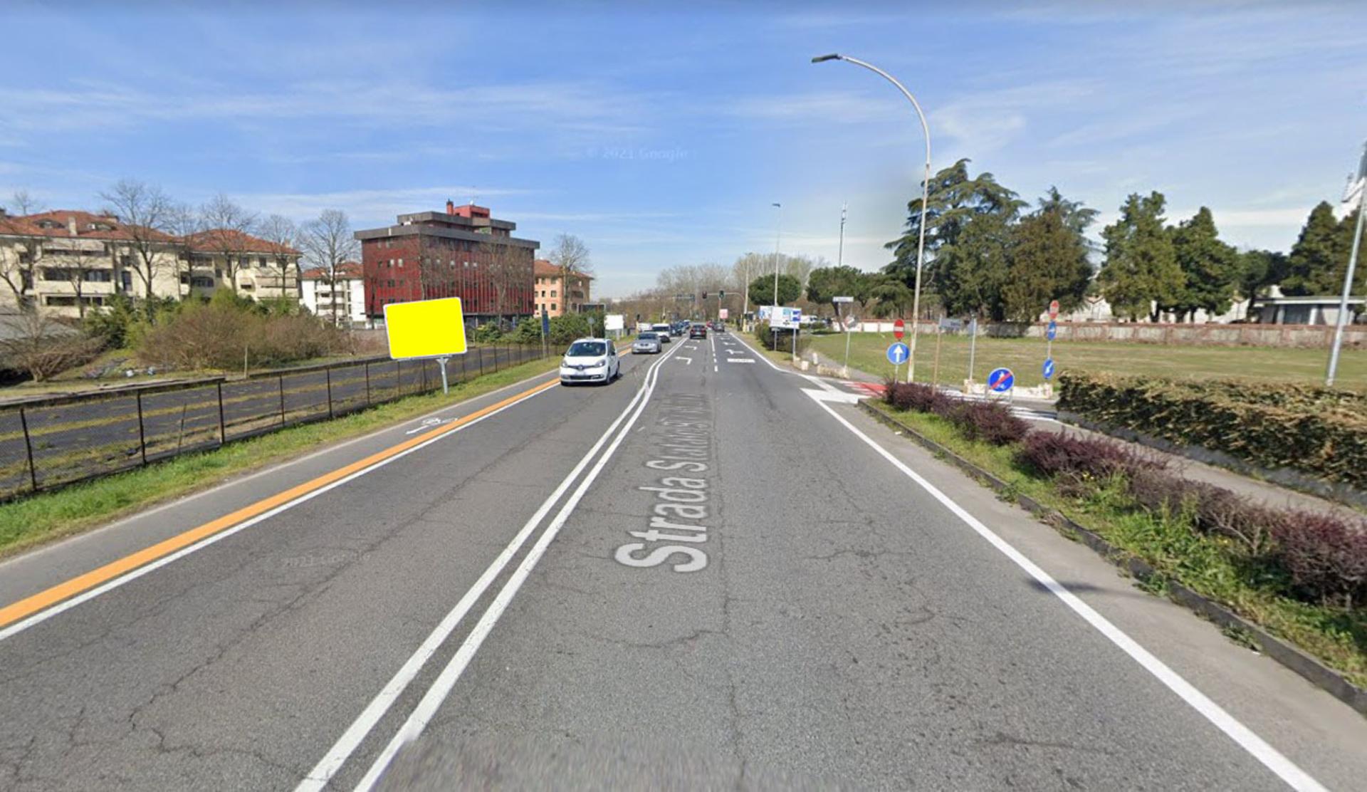 Impianto CARTELLONISTICA a Melegnano, in zona Lidl