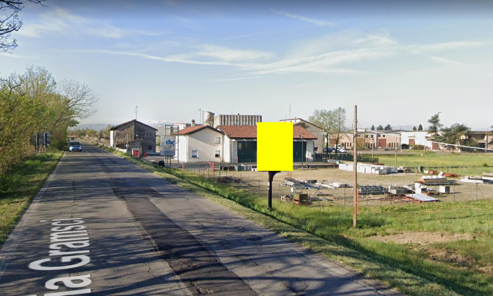 Impianto CARTELLONISTICA a Reggio nell'Emilia, in zona Camelot Bistrot