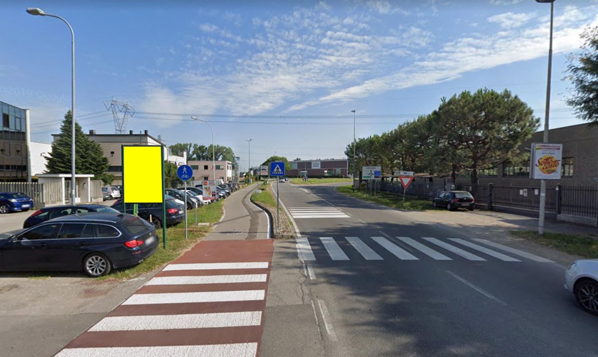 Impianto CARTELLONISTICA a Cernusco sul Naviglio, in zona L'Officina
